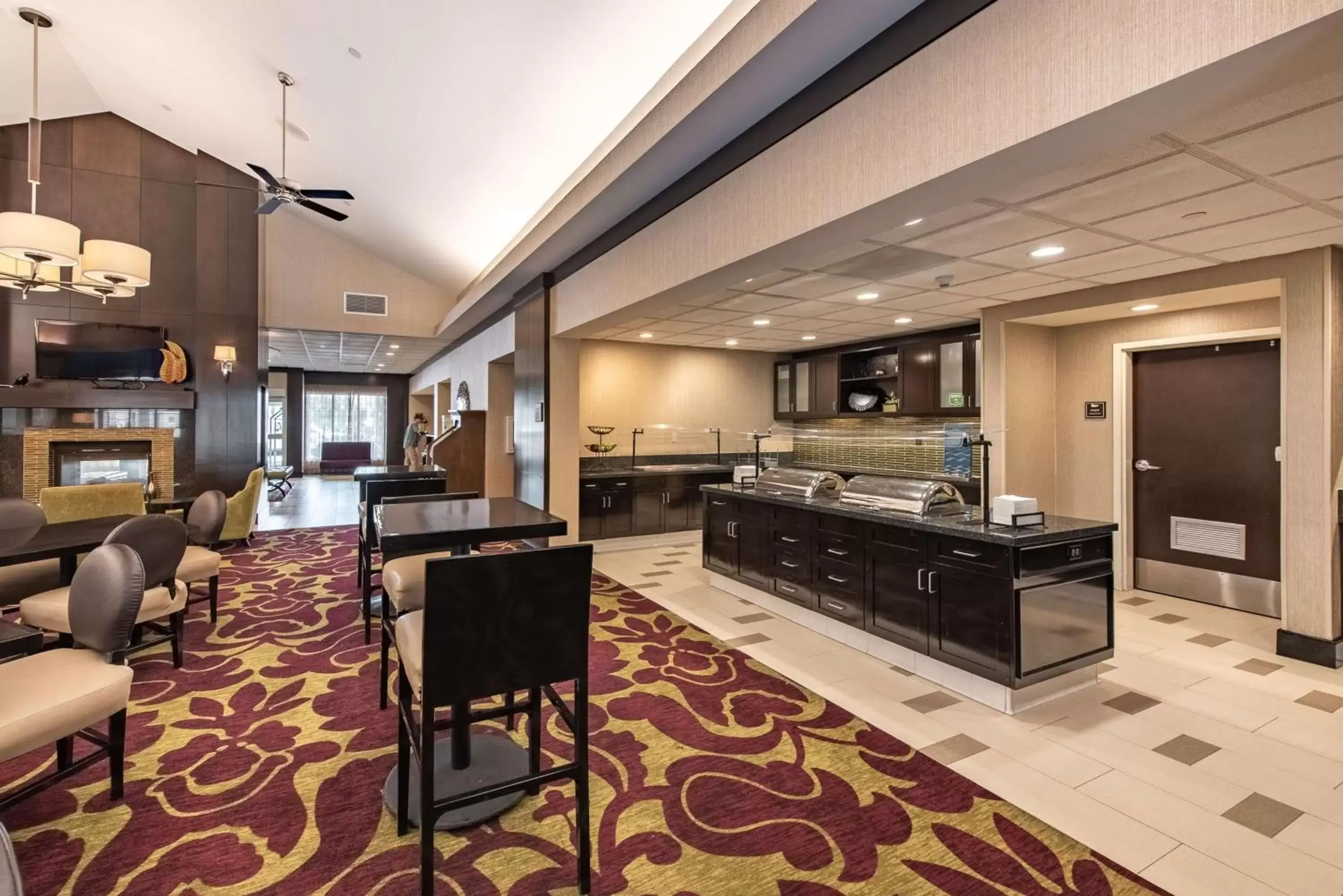 Lobby or reception in Homewood Suites by Hilton Oxnard/Camarillo Lobby or reception in Homewood Suites by Hilton Oxnard/Camarillo