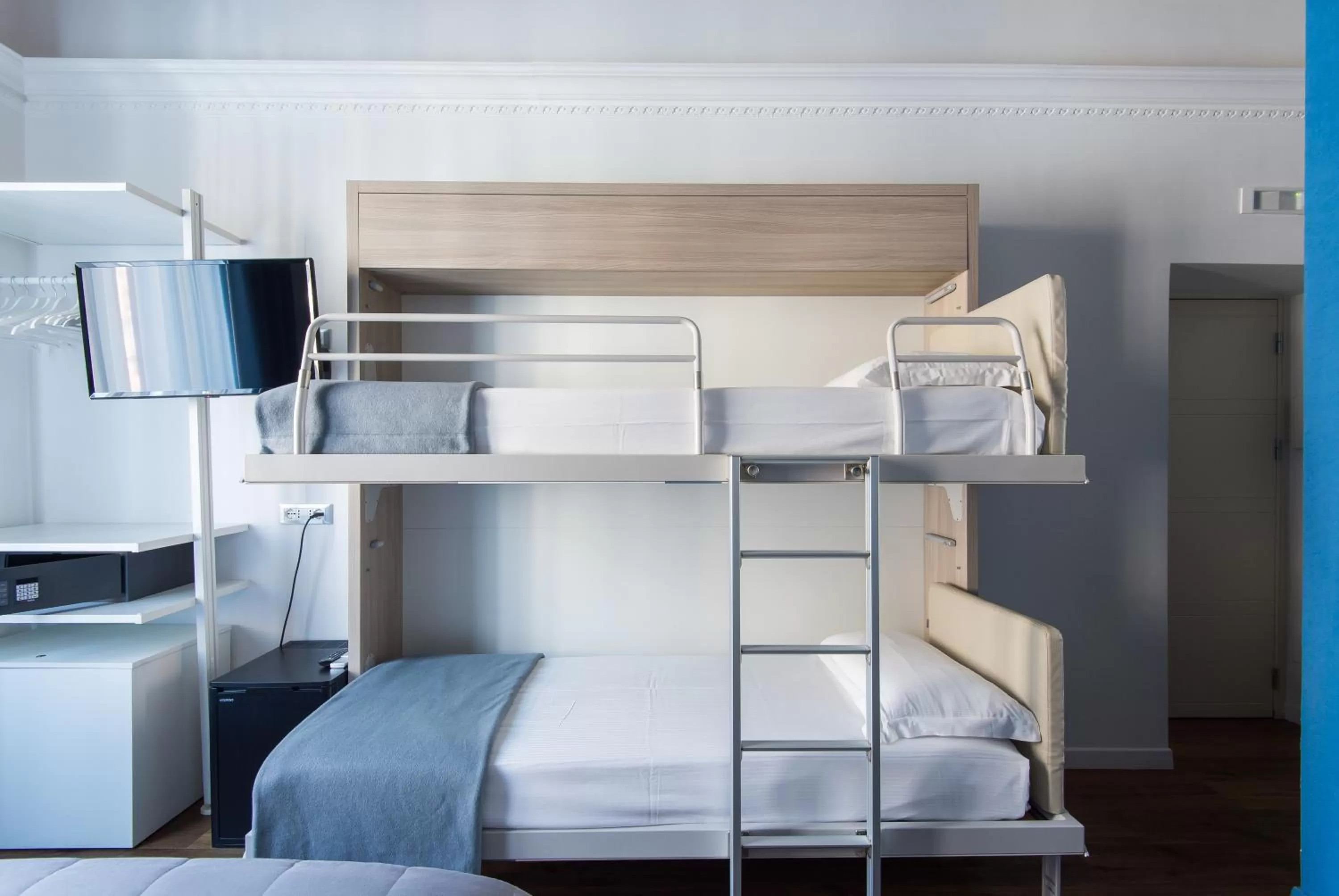 Family, Bed in New Design St.Peter