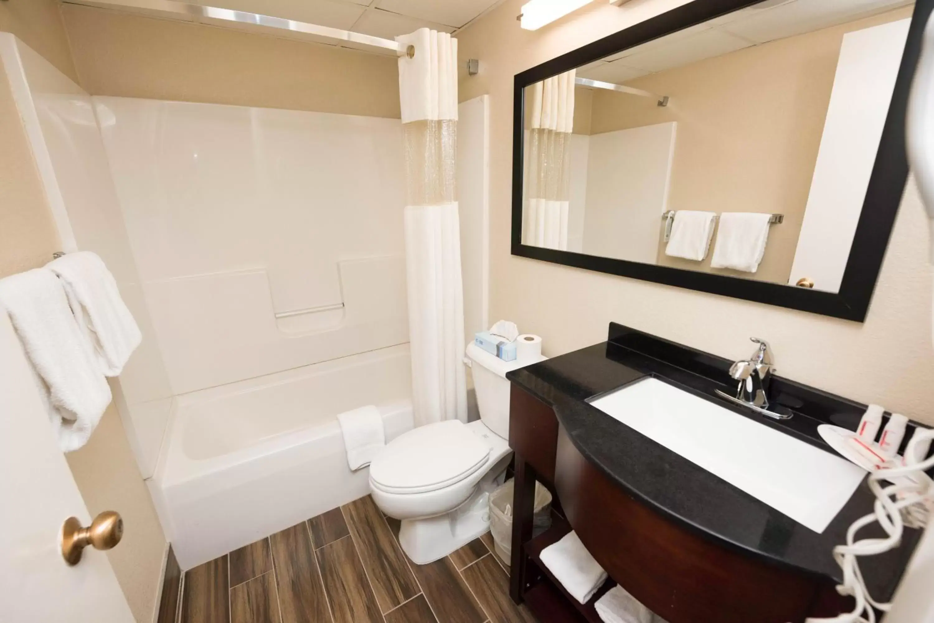 Bathroom in Super 8 by Wyndham Frederick