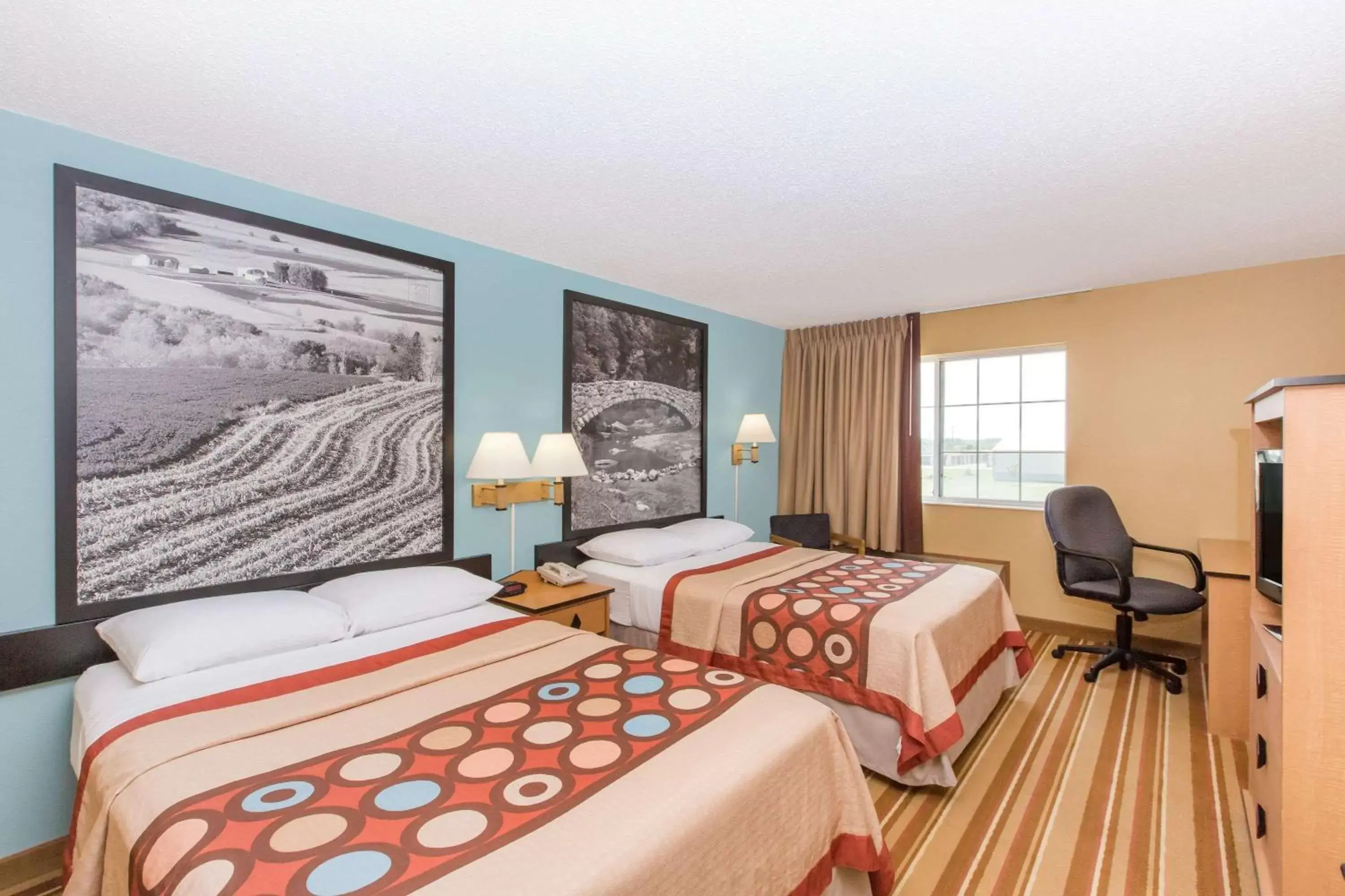 Photo of the whole room, Bed in Super 8 by Wyndham Clarinda Photo of the whole room, Bed in Super 8 by Wyndham Clarinda