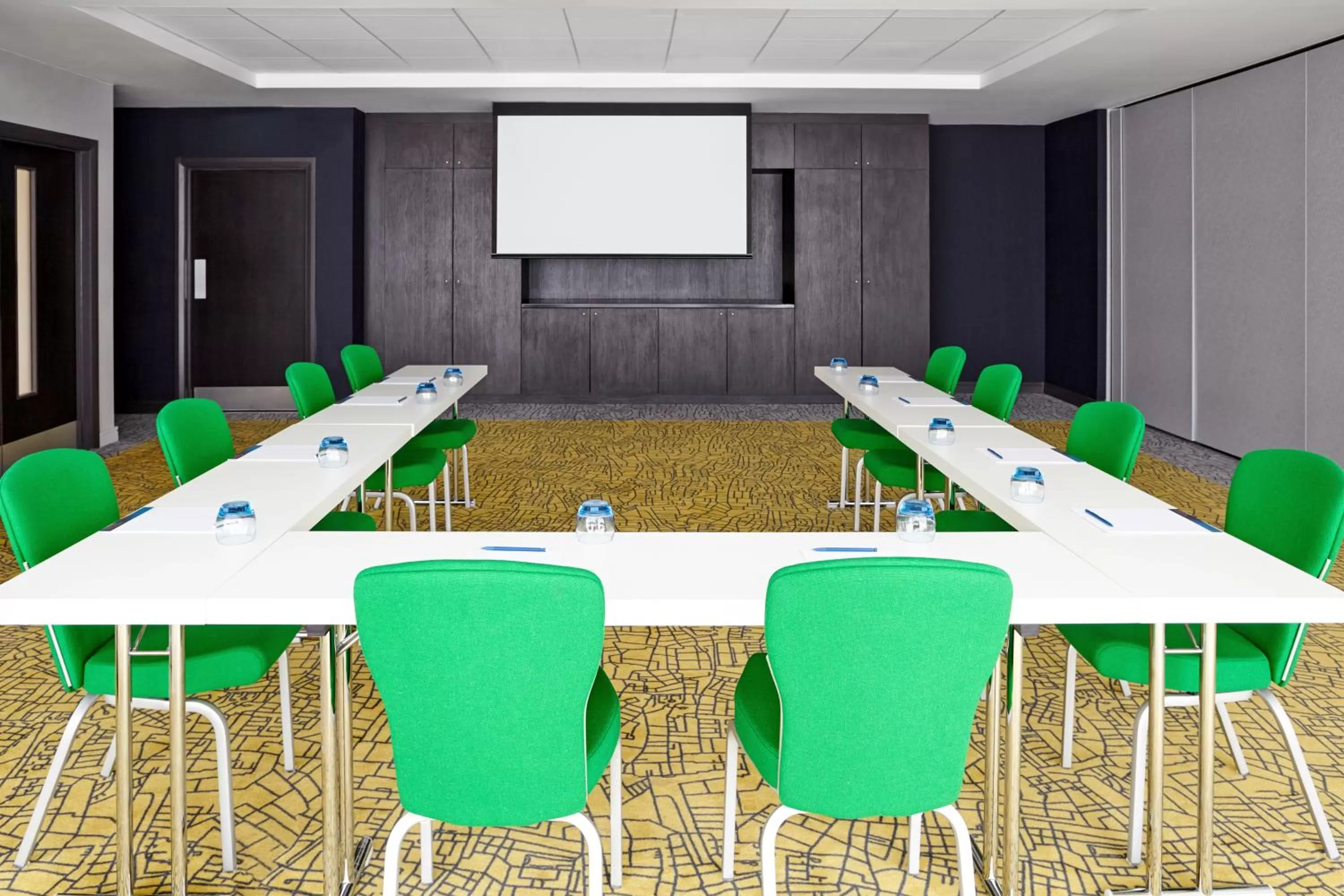 Business facilities in Novotel London Wembley