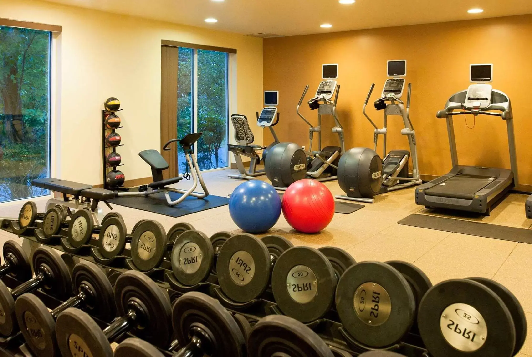Fitness centre/facilities, Fitness Center/Facilities in Hilton Garden Inn Shelton