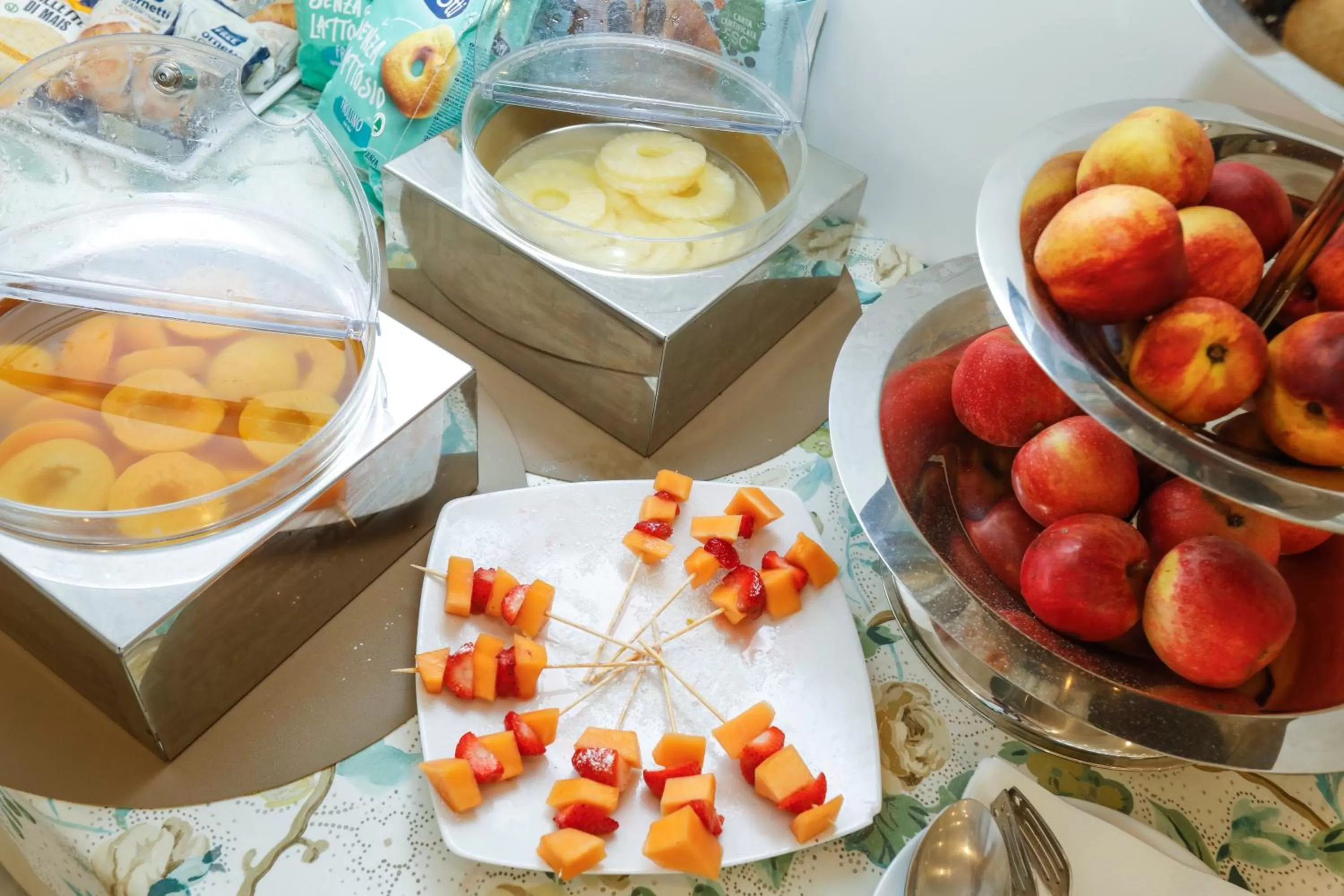 Breakfast in Vomero High Hotel