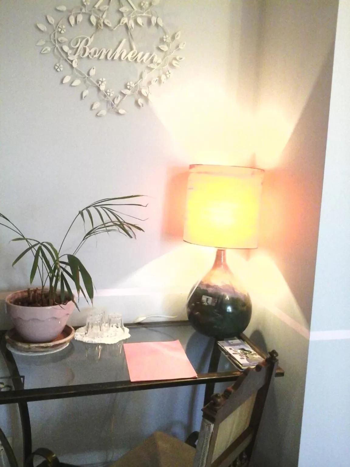 People, Seating Area in Vents d'Anges