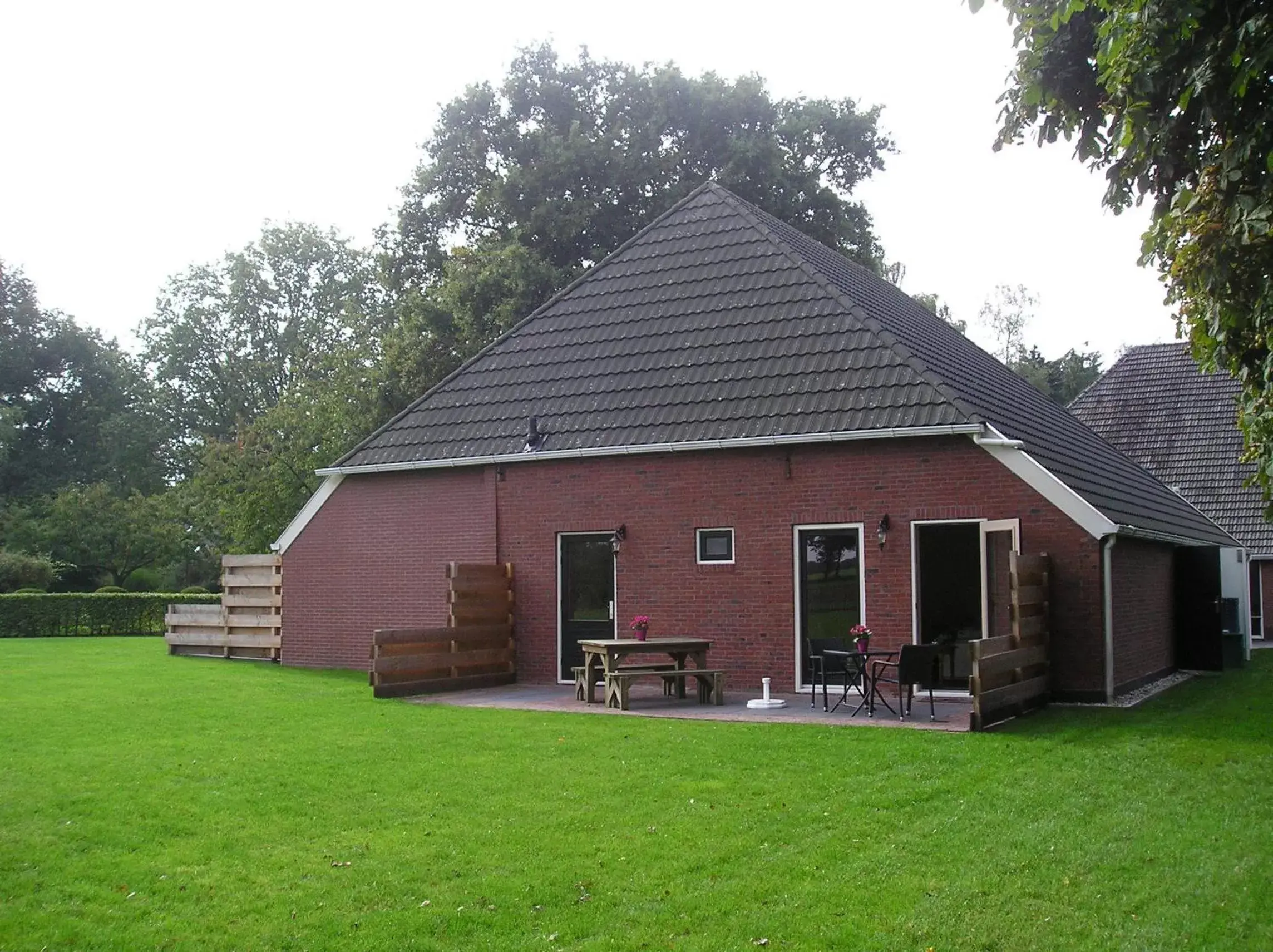 Facade/entrance, Property Building in 't Rond Bargie