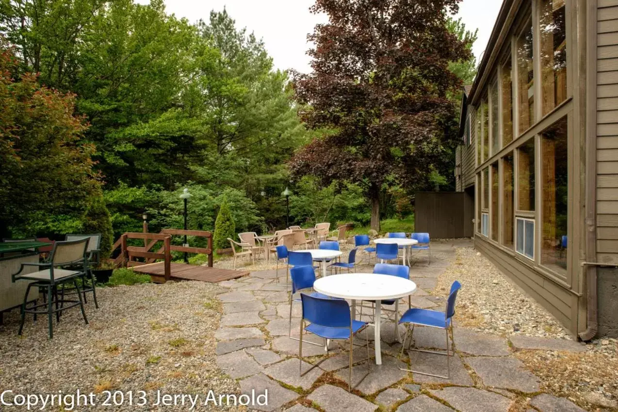 Balcony/Terrace in Snowy Owl Inn