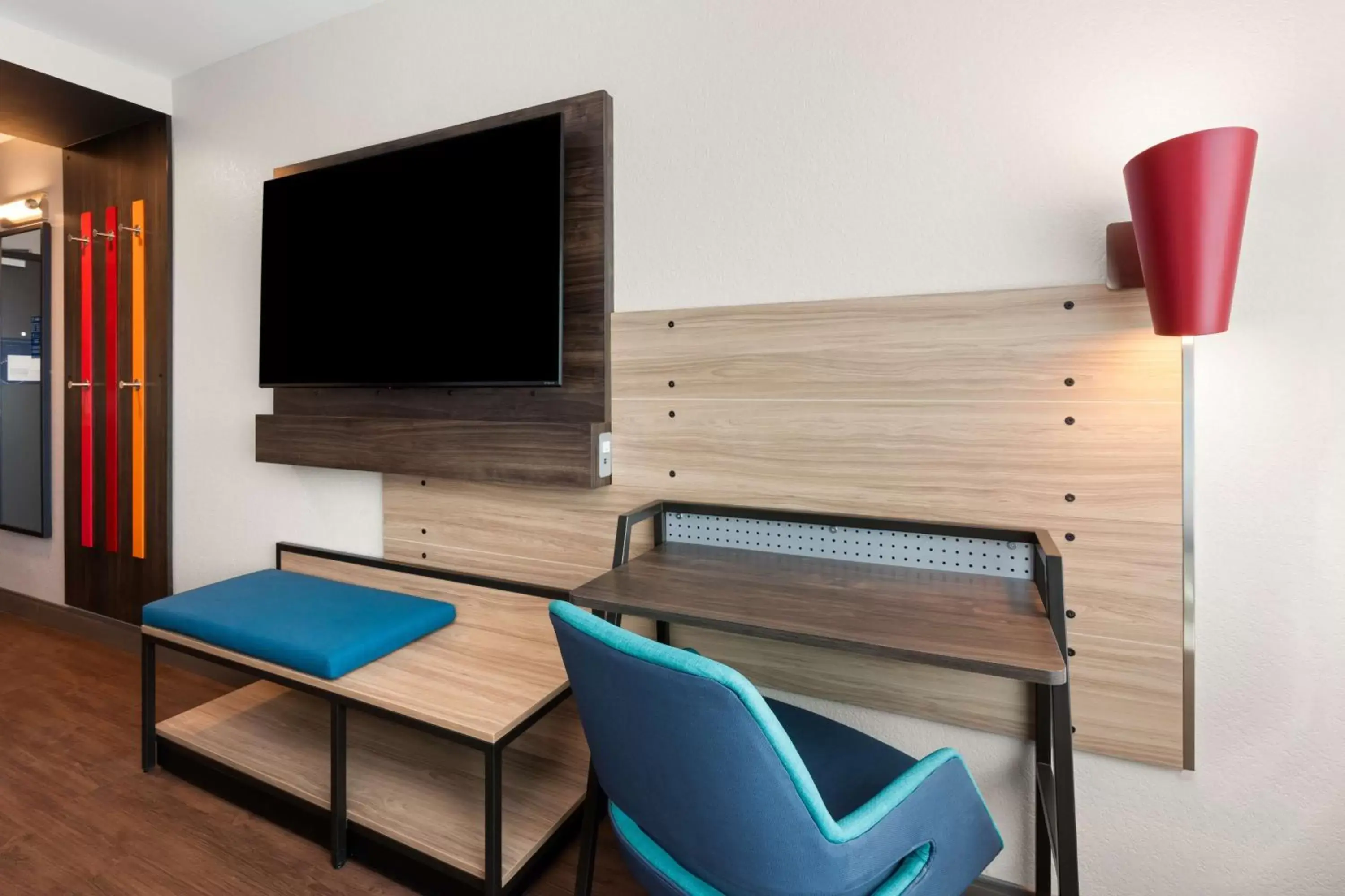 Bedroom in Tru By Hilton Portland Airport, Or Bedroom in Tru By Hilton Portland Airport, Or