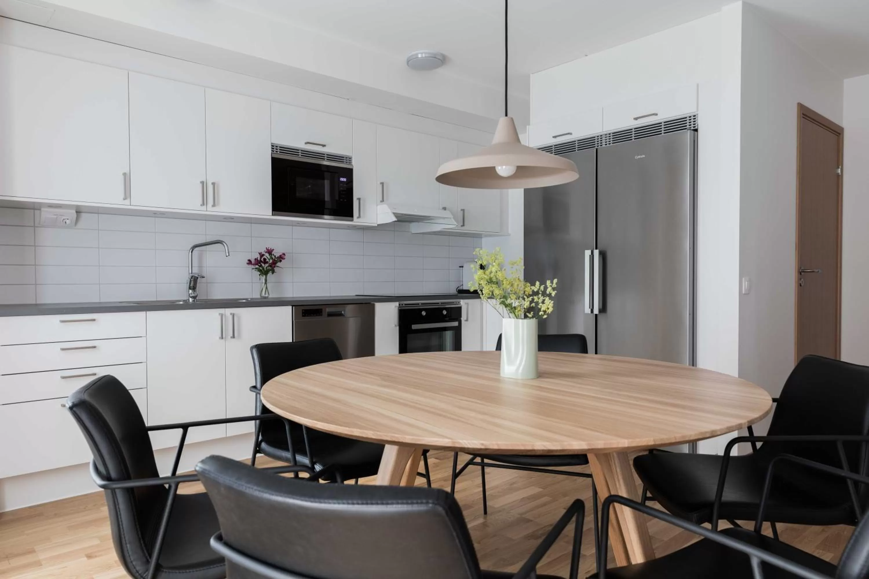 Kitchen or kitchenette in The More Hotel Västra Hamnen