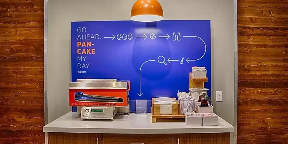 Breakfast in Holiday Inn Express & Suites Palm Desert - Millennium by IHG Breakfast in Holiday Inn Express & Suites Palm Desert - Millennium by IHG