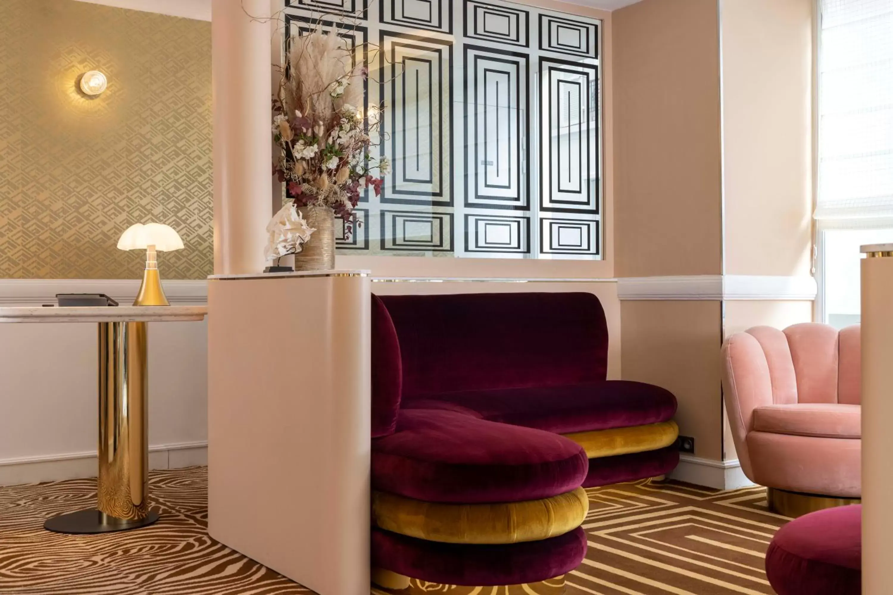 Lobby or reception, Seating Area in Hotel Sleeping Belle