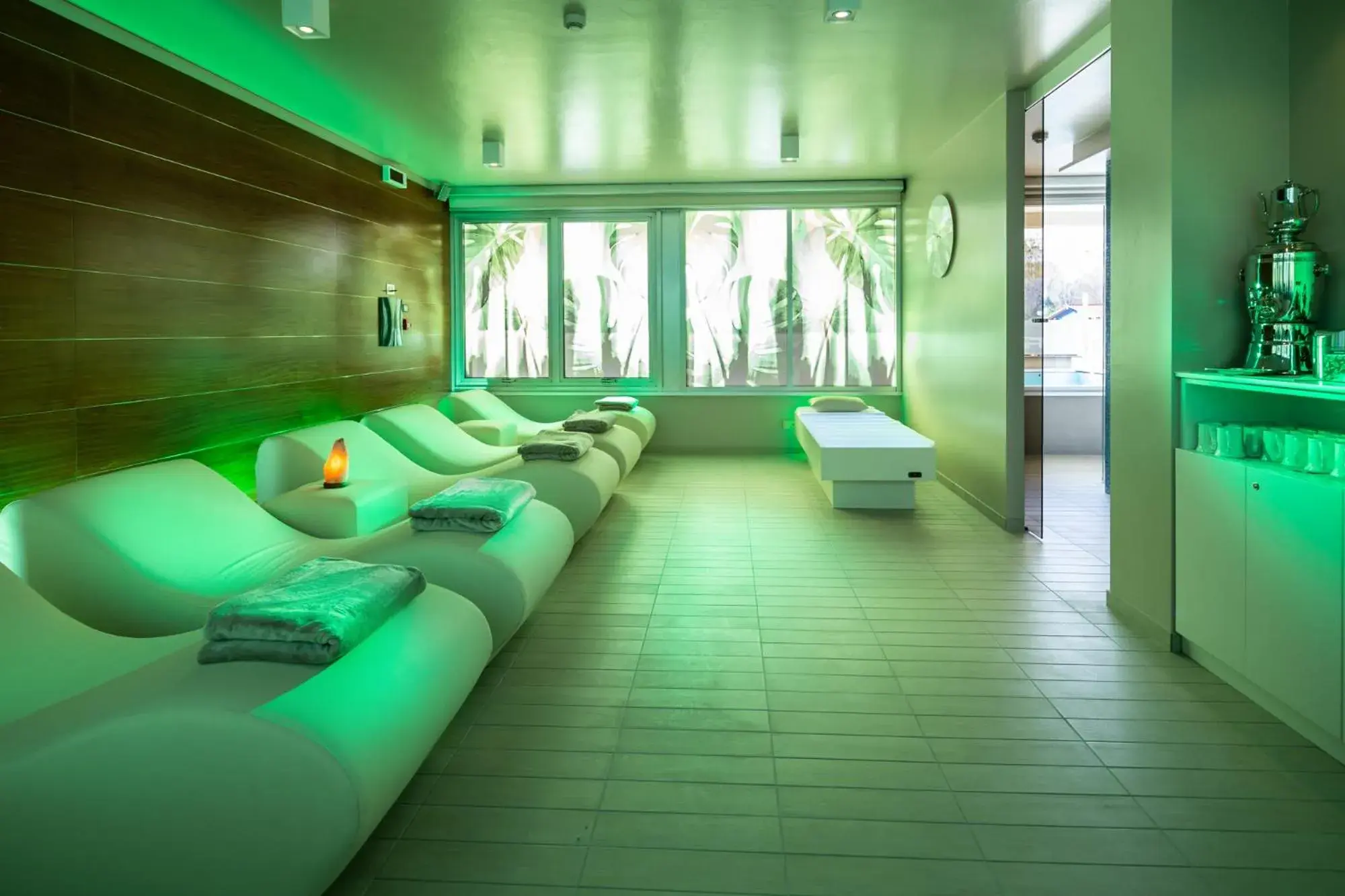 Spa and wellness centre/facilities in Hotel Ascot & Spa