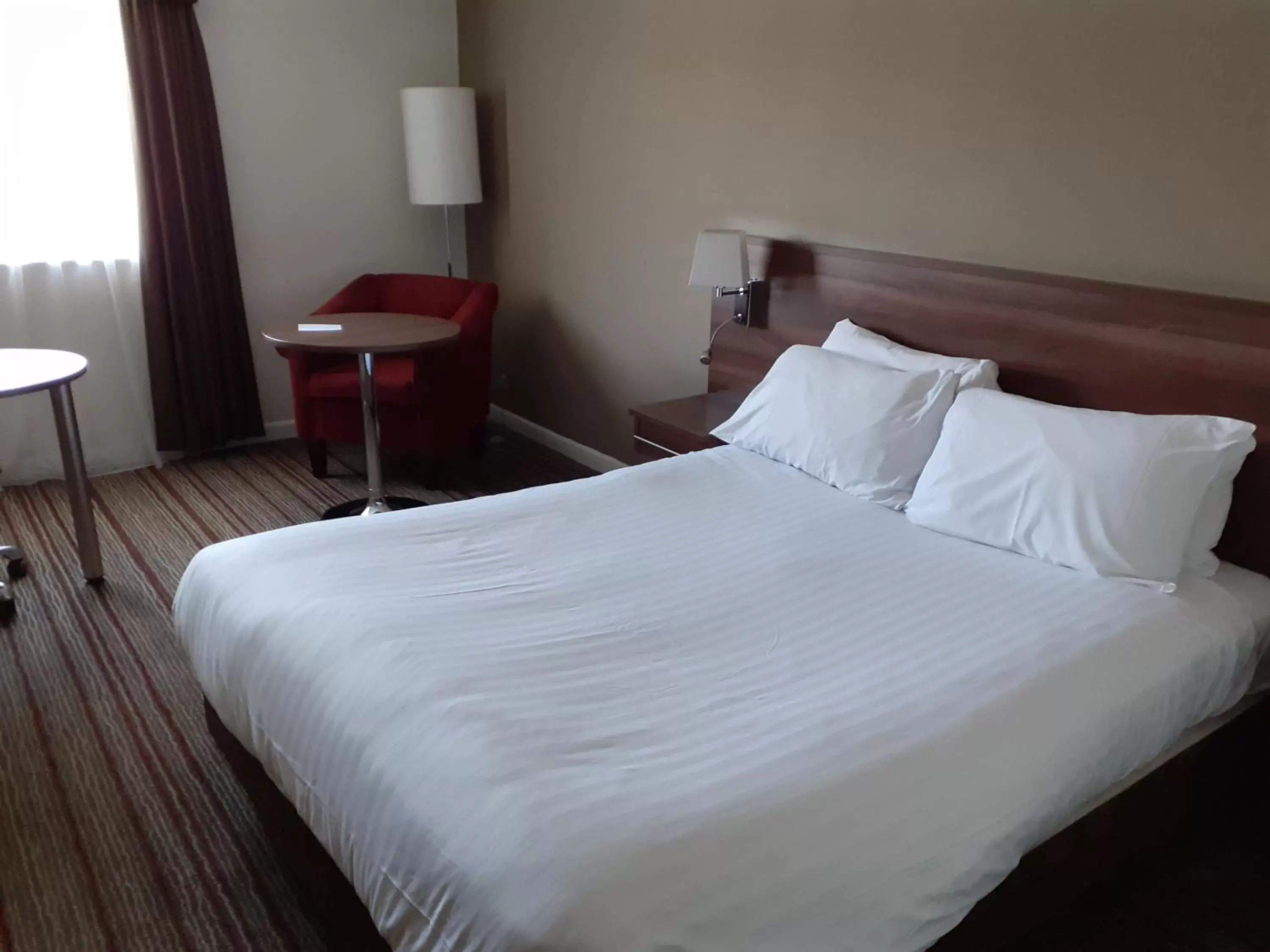 Photo of the whole room, Bed in Holiday Inn Barnsley, an IHG Hotel
