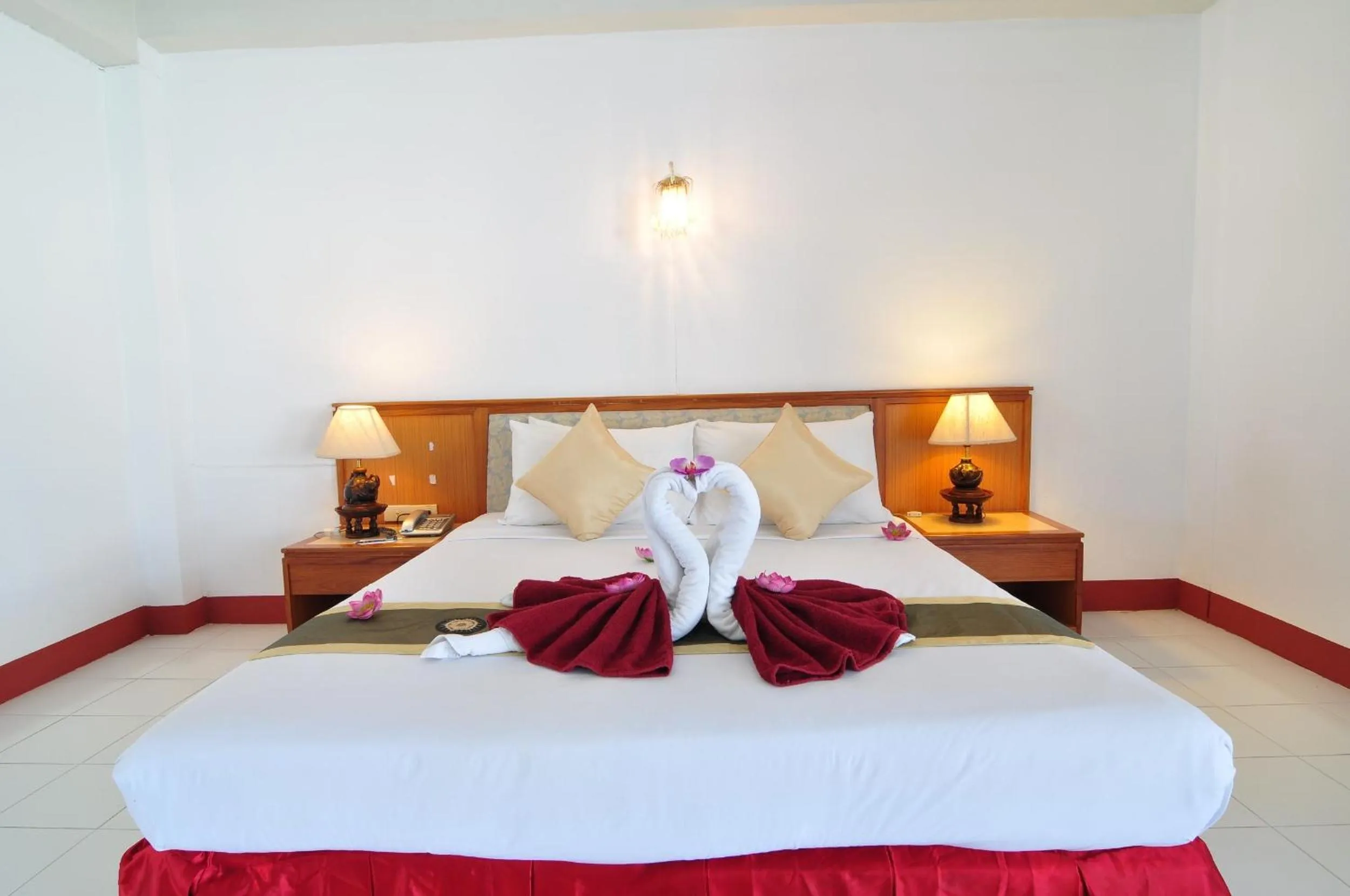 Bedroom, Bed in Top North Hotel