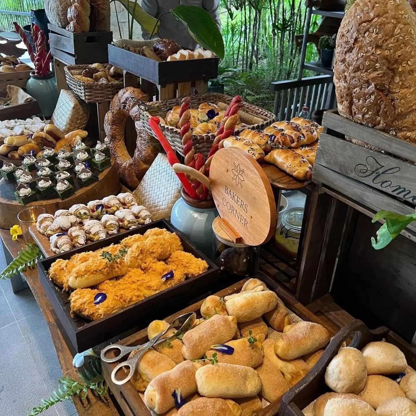 Breakfast in Anya Resort Tagaytay