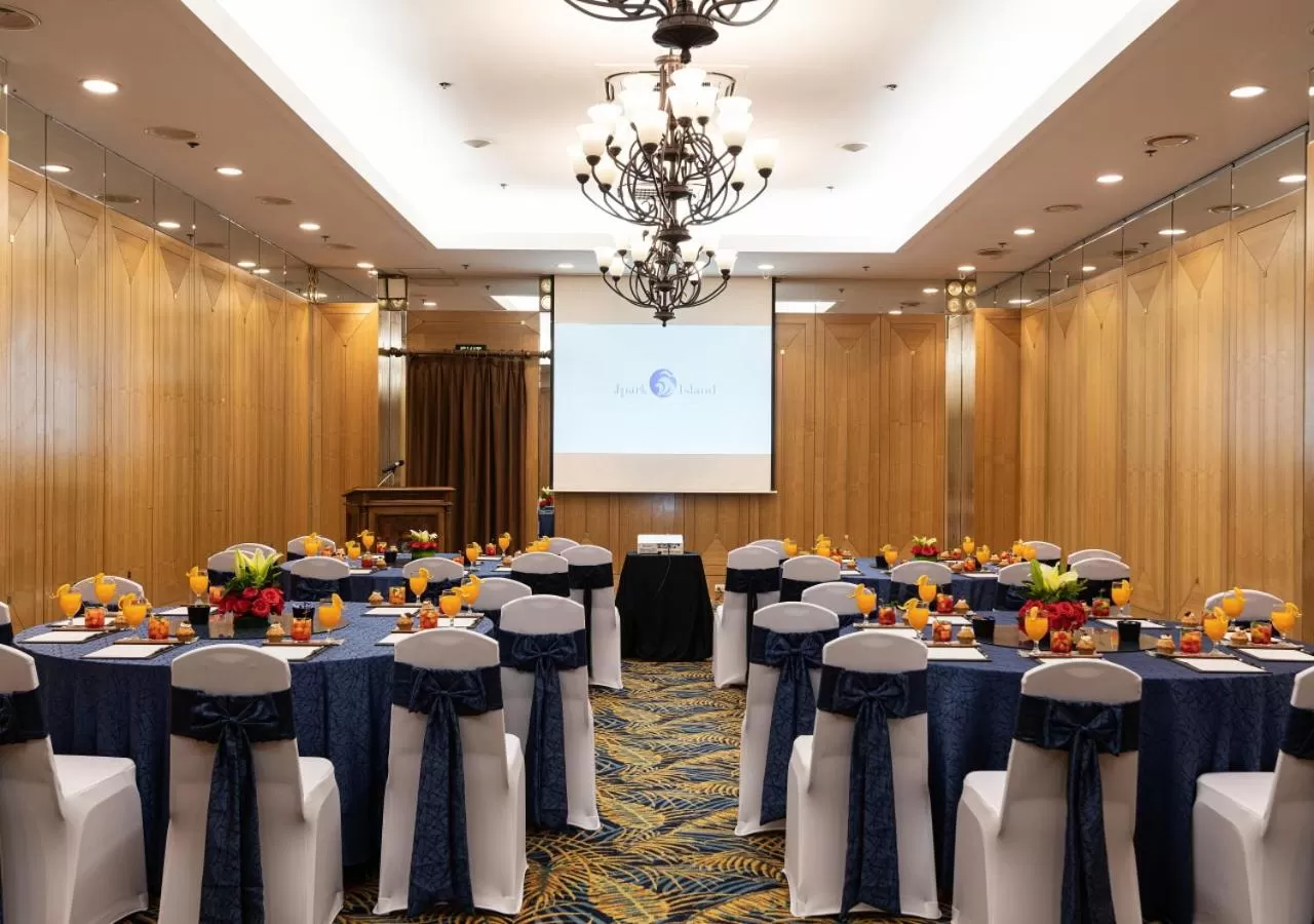 Banquet/Function facilities in Jpark Island Resort & Waterpark Cebu