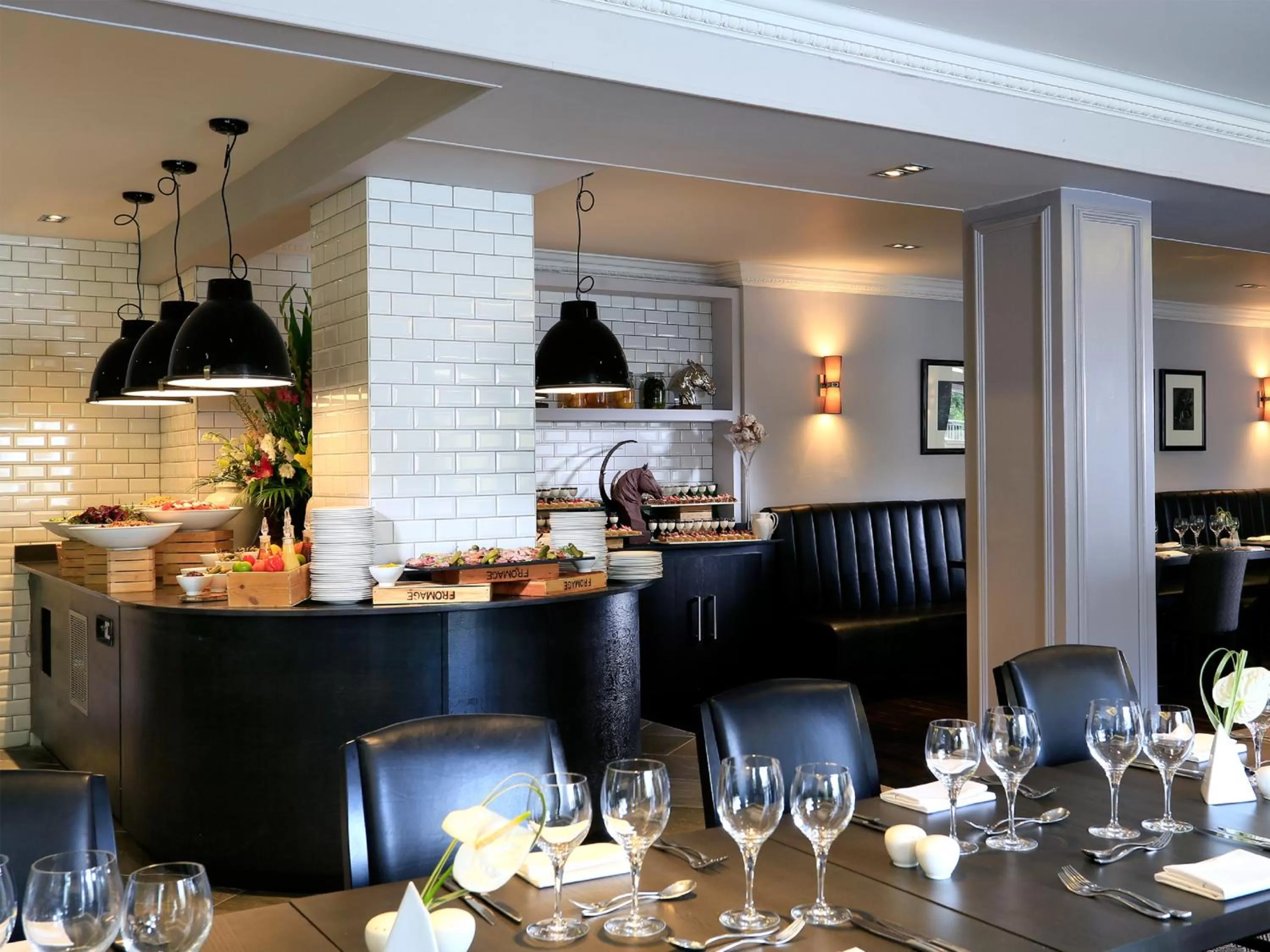 Dining area in Macdonald Berystede Hotel & Spa