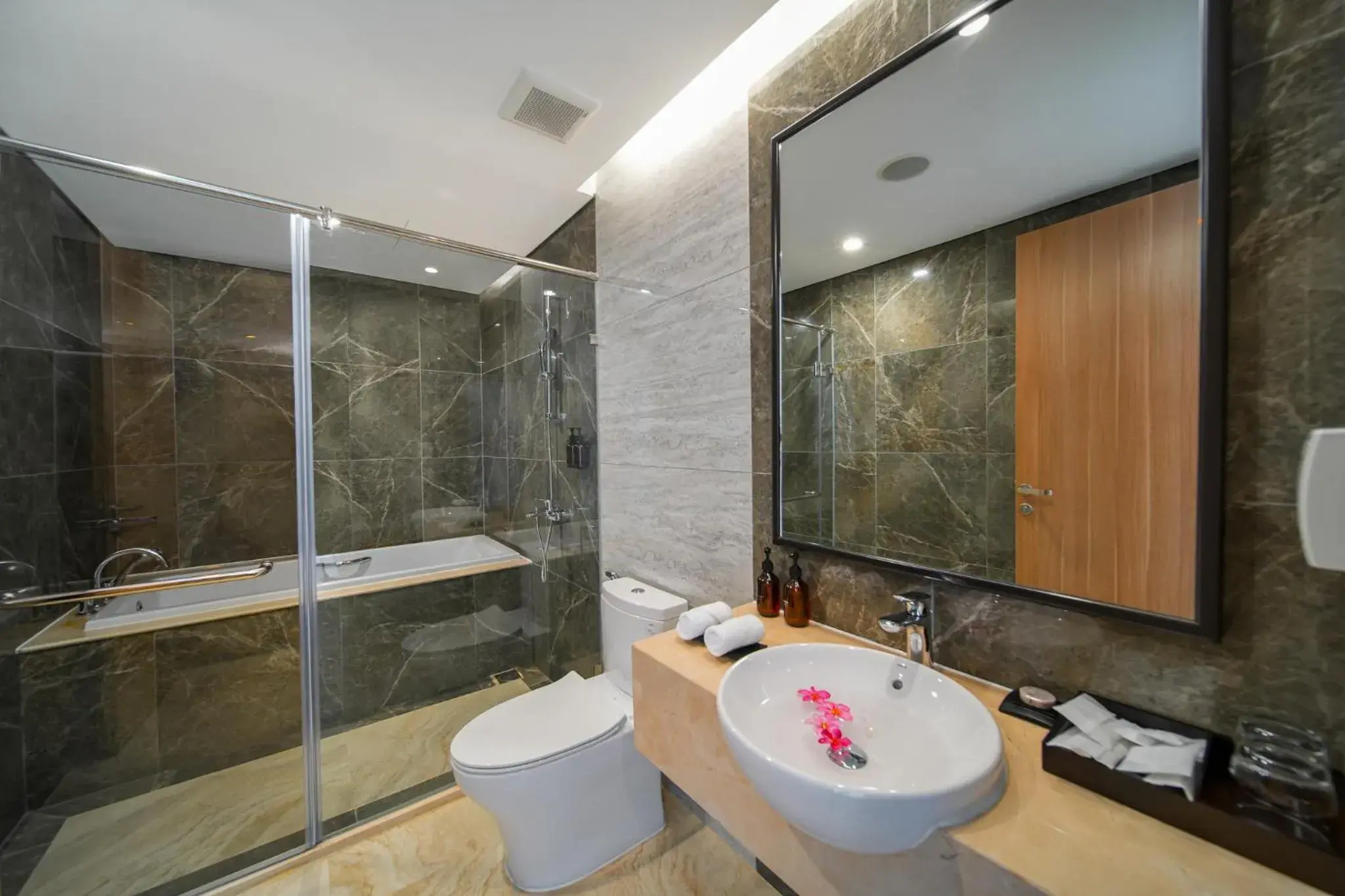 Bathroom in Wyndham Garden Grandworld Phu Quoc