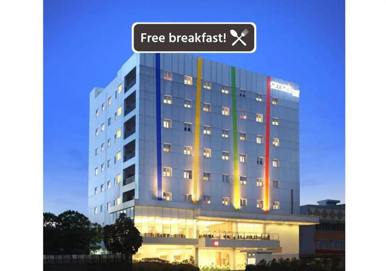 Property building in Amaris Hotel Serpong Tangerang Property building in Amaris Hotel Serpong Tangerang