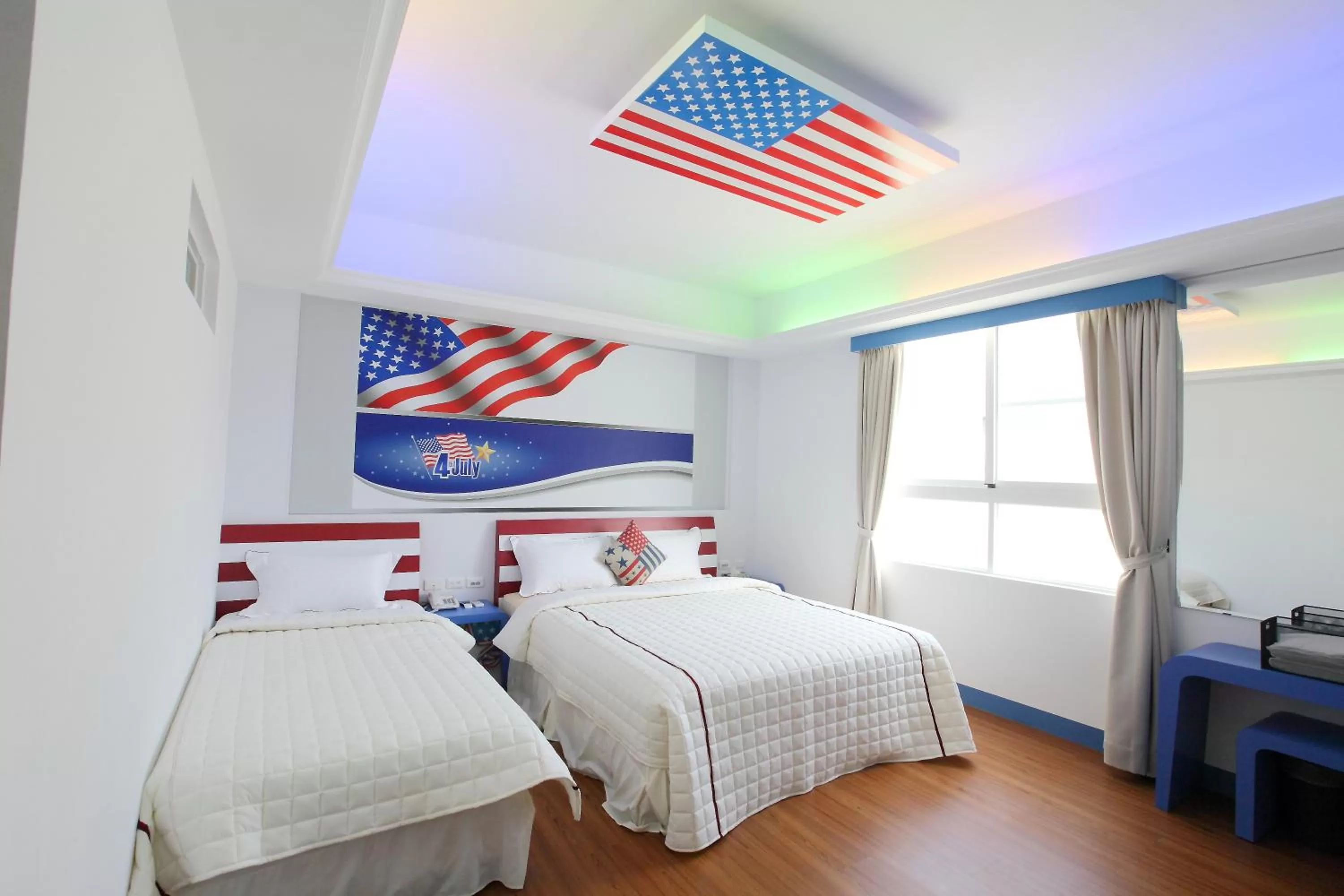 Bed in Edinburgh 16 Inn