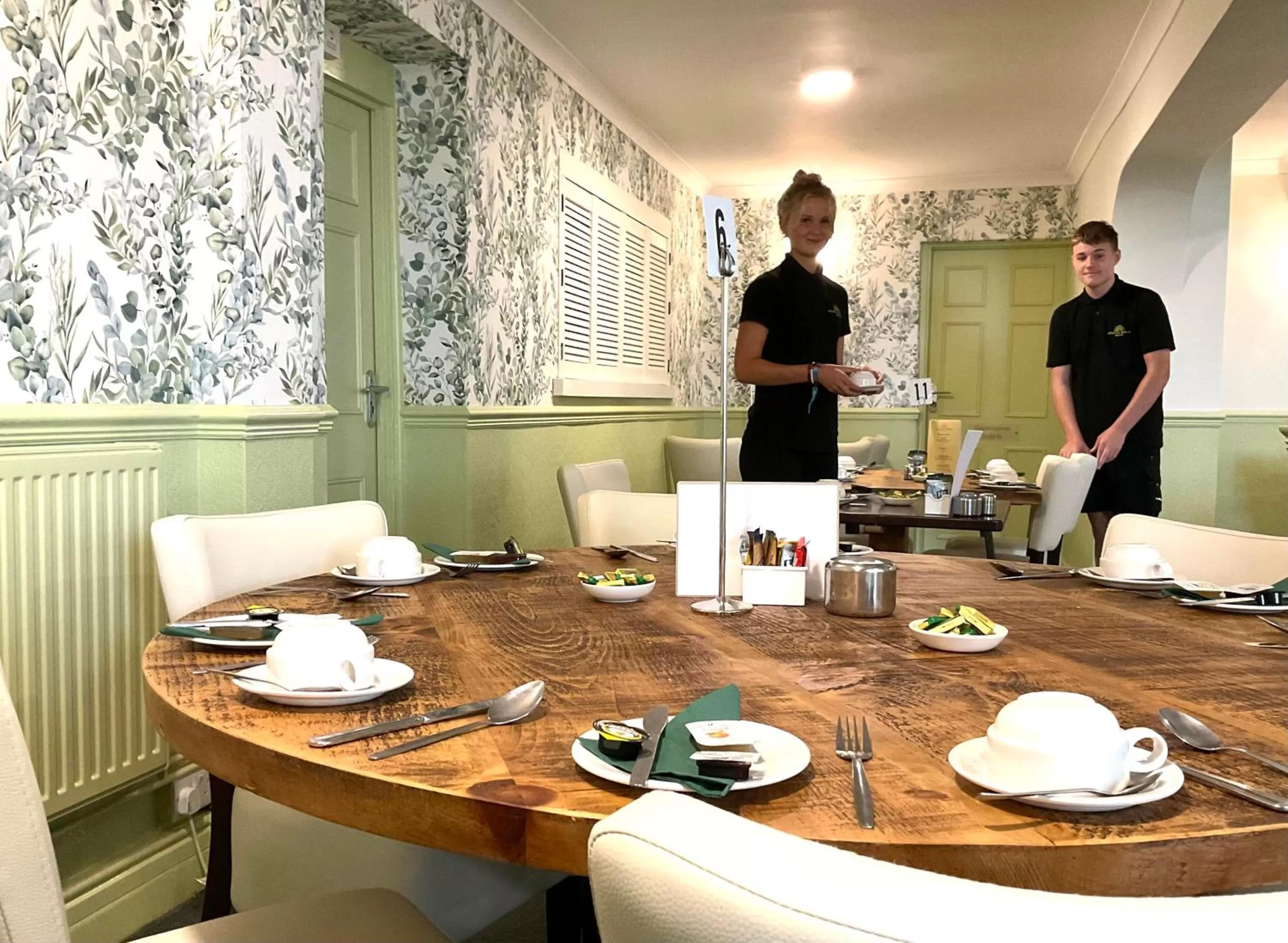 Restaurant/places to eat in Ashton Court Hotel