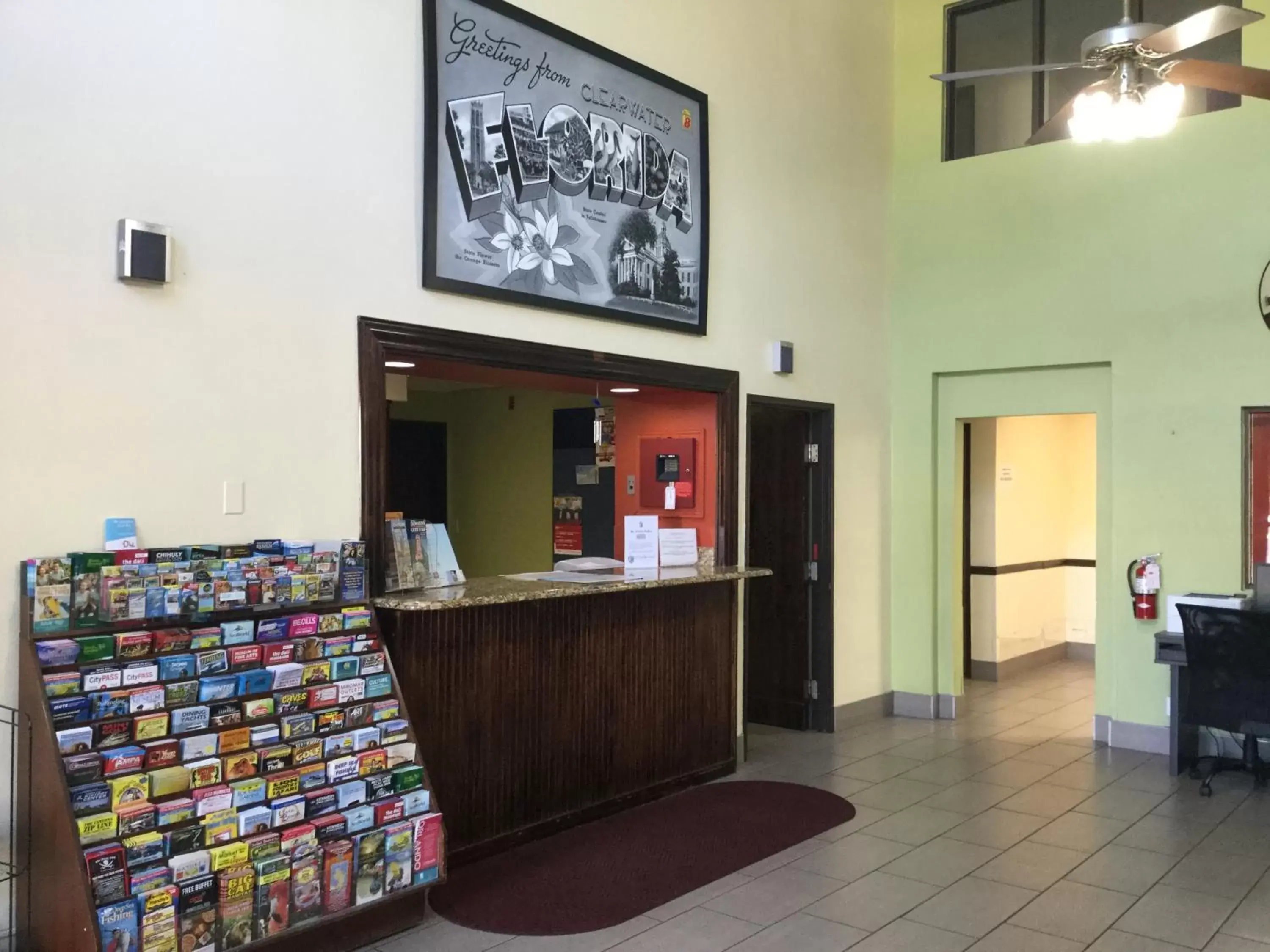 Lobby or reception, Lobby/Reception in Super 8 by Wyndham Clearwater/St. Petersburg Airport