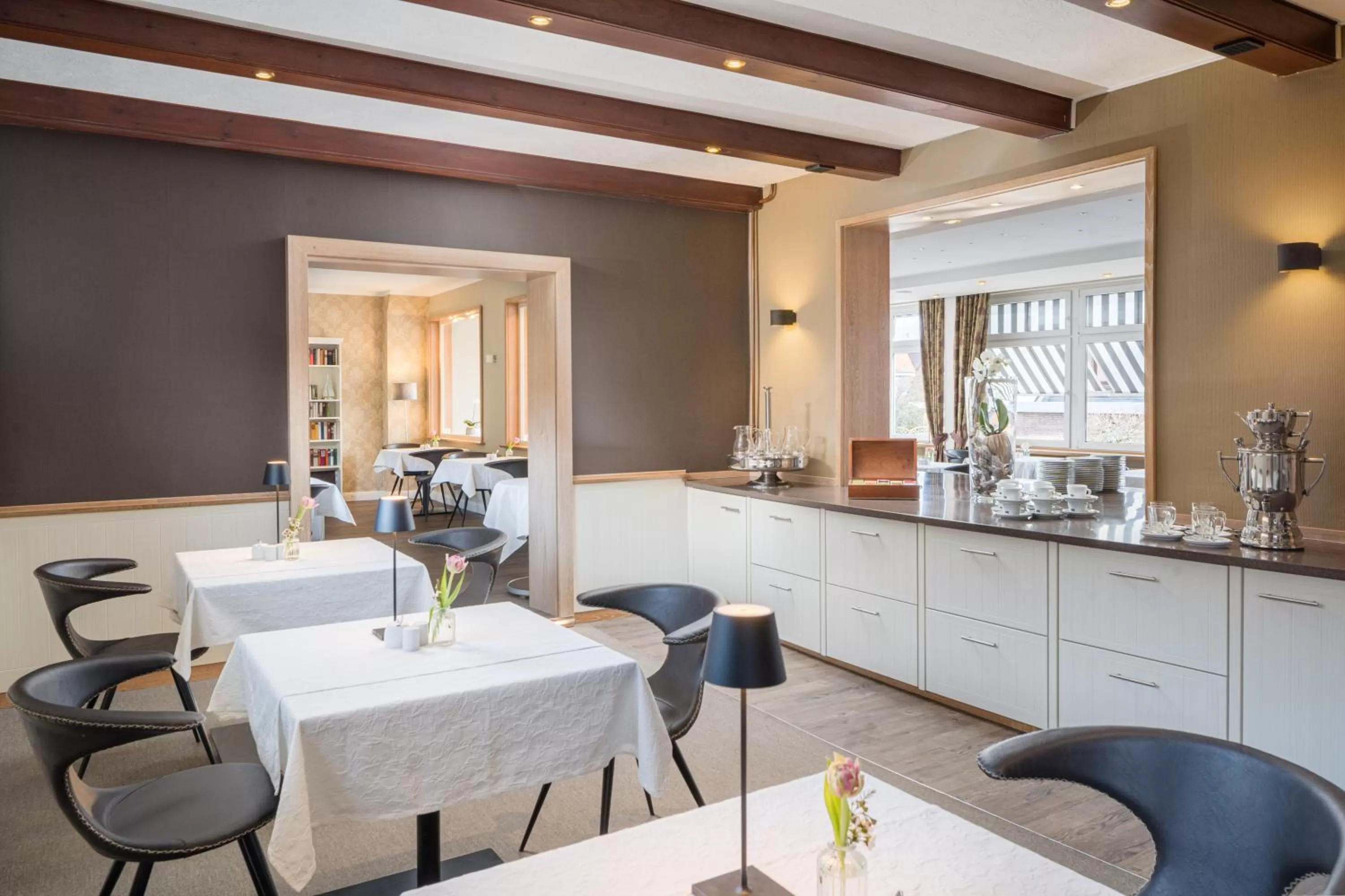 Coffee/tea facilities in Akzent Hotel Dorn