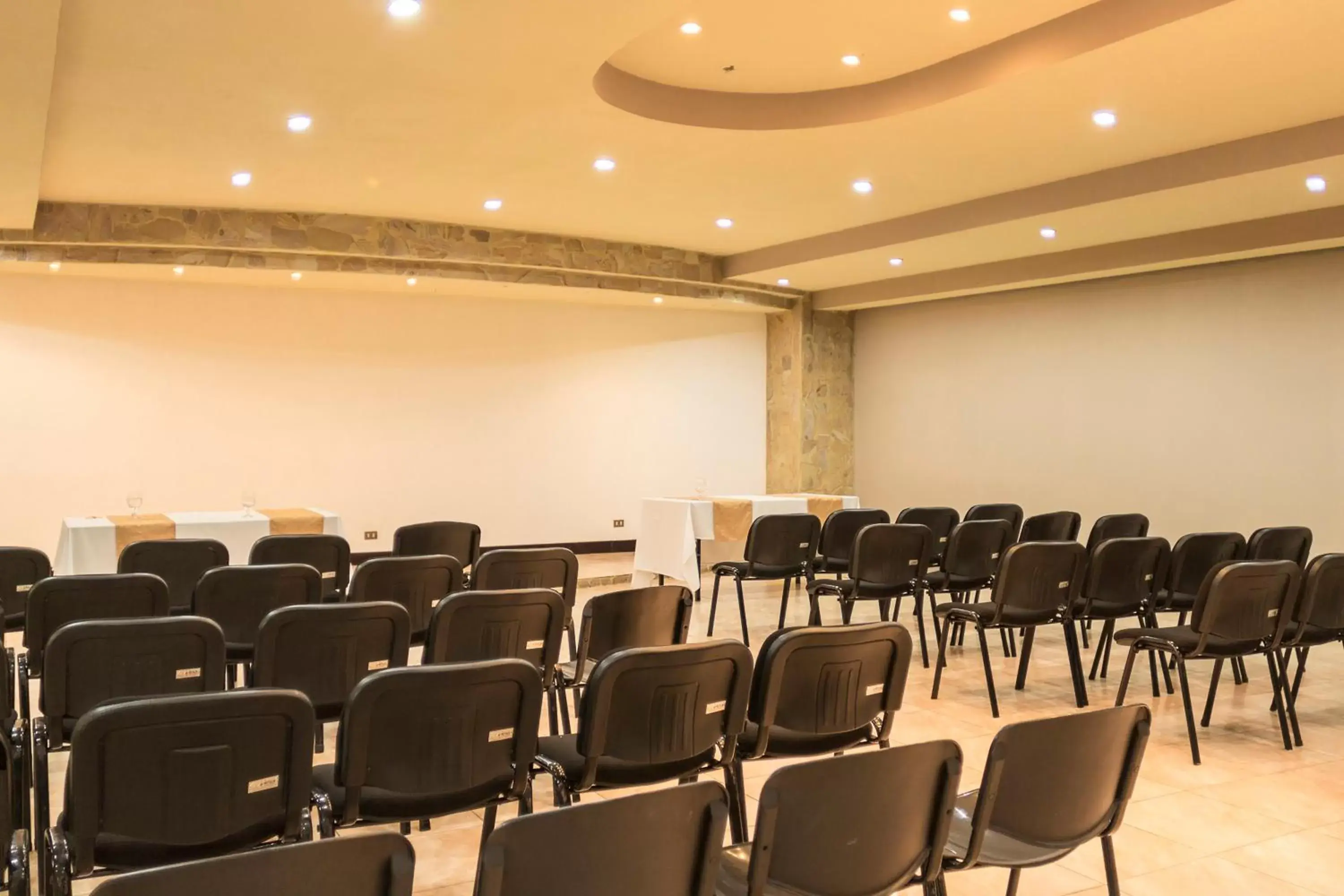 Meeting/conference room, Business Area/Conference Room in Montaña de Fuego All Inclusive