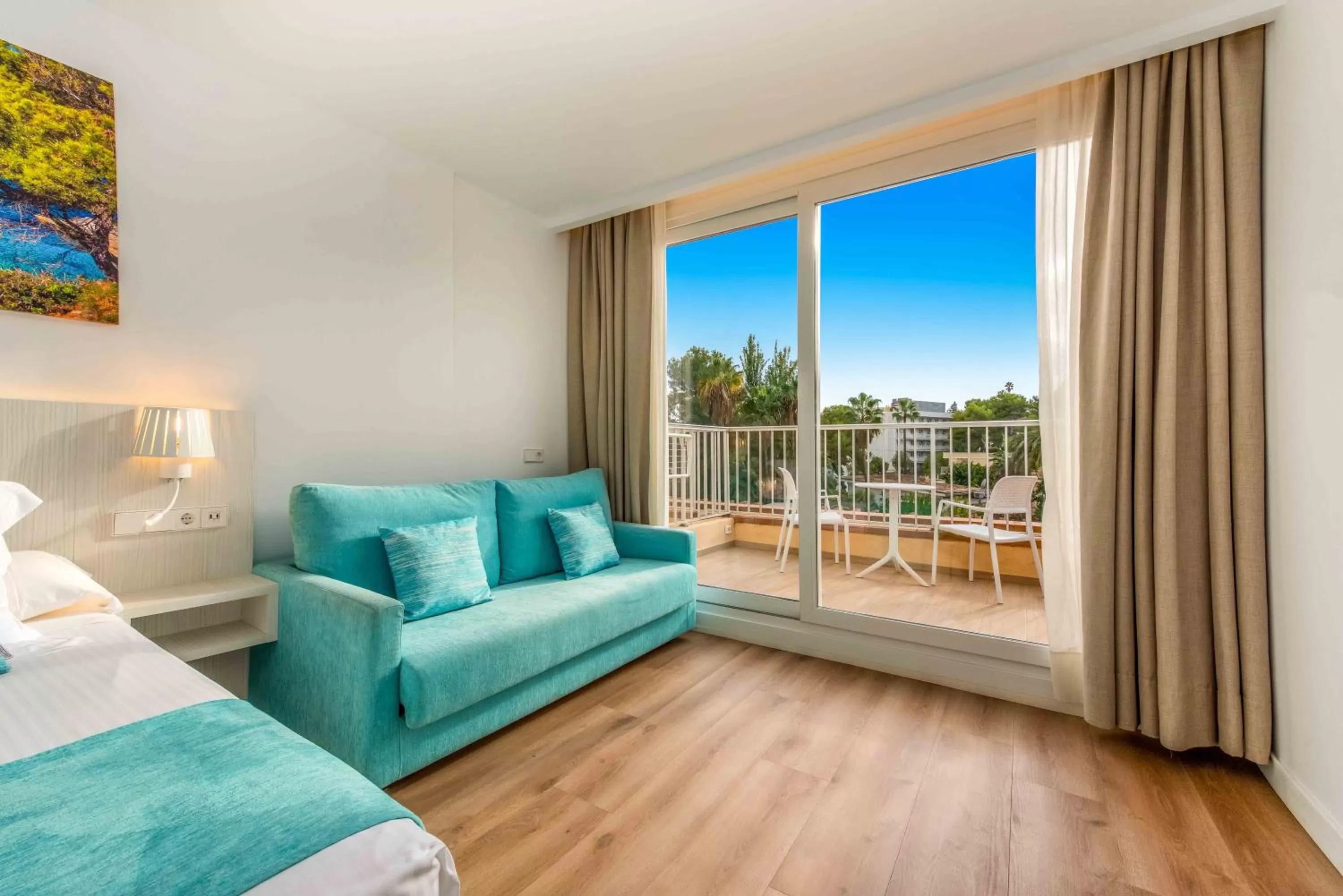 Balcony/Terrace, Seating Area in Valentin Park Club
