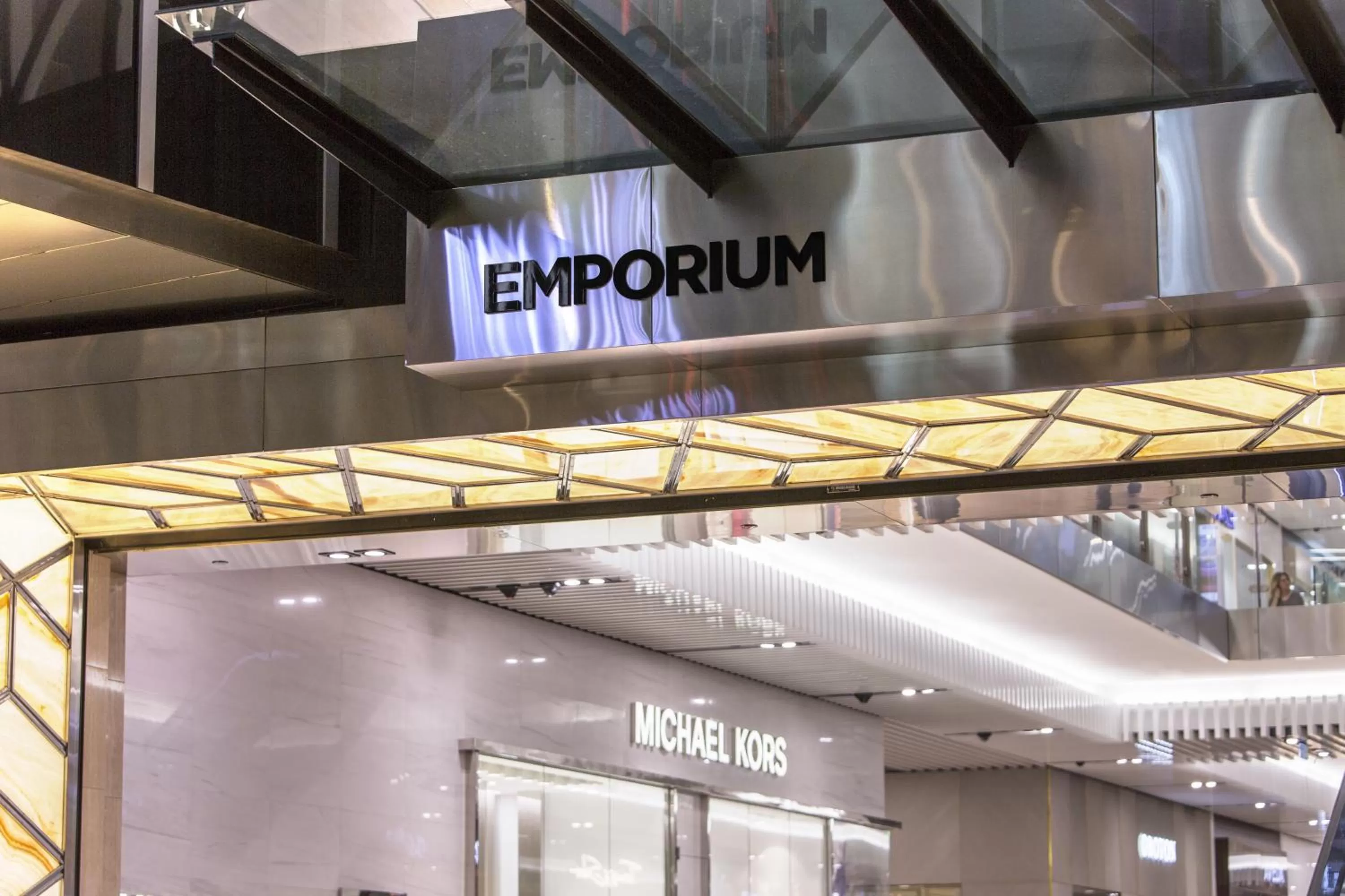 Shopping Area in Mercure Welcome Melbourne