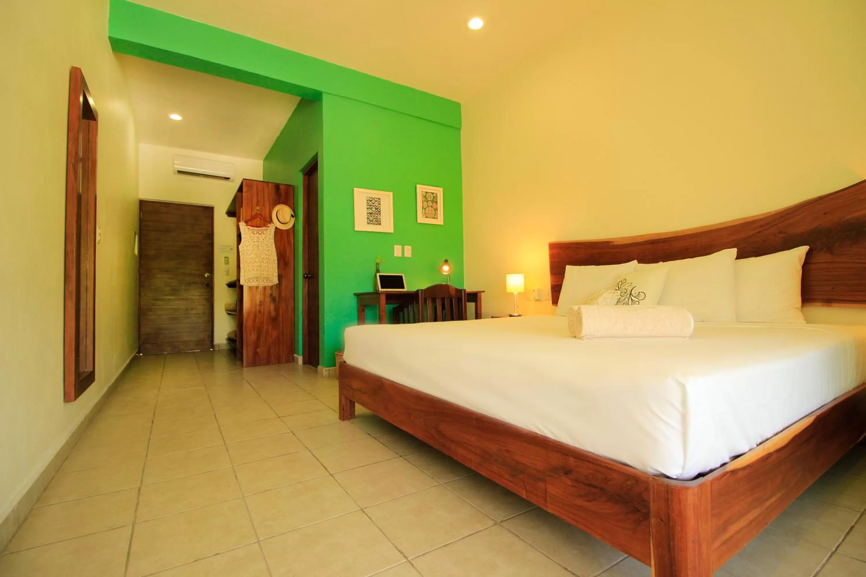 Photo of the whole room, Bed in La Palmita Budget Boutique Hotel
