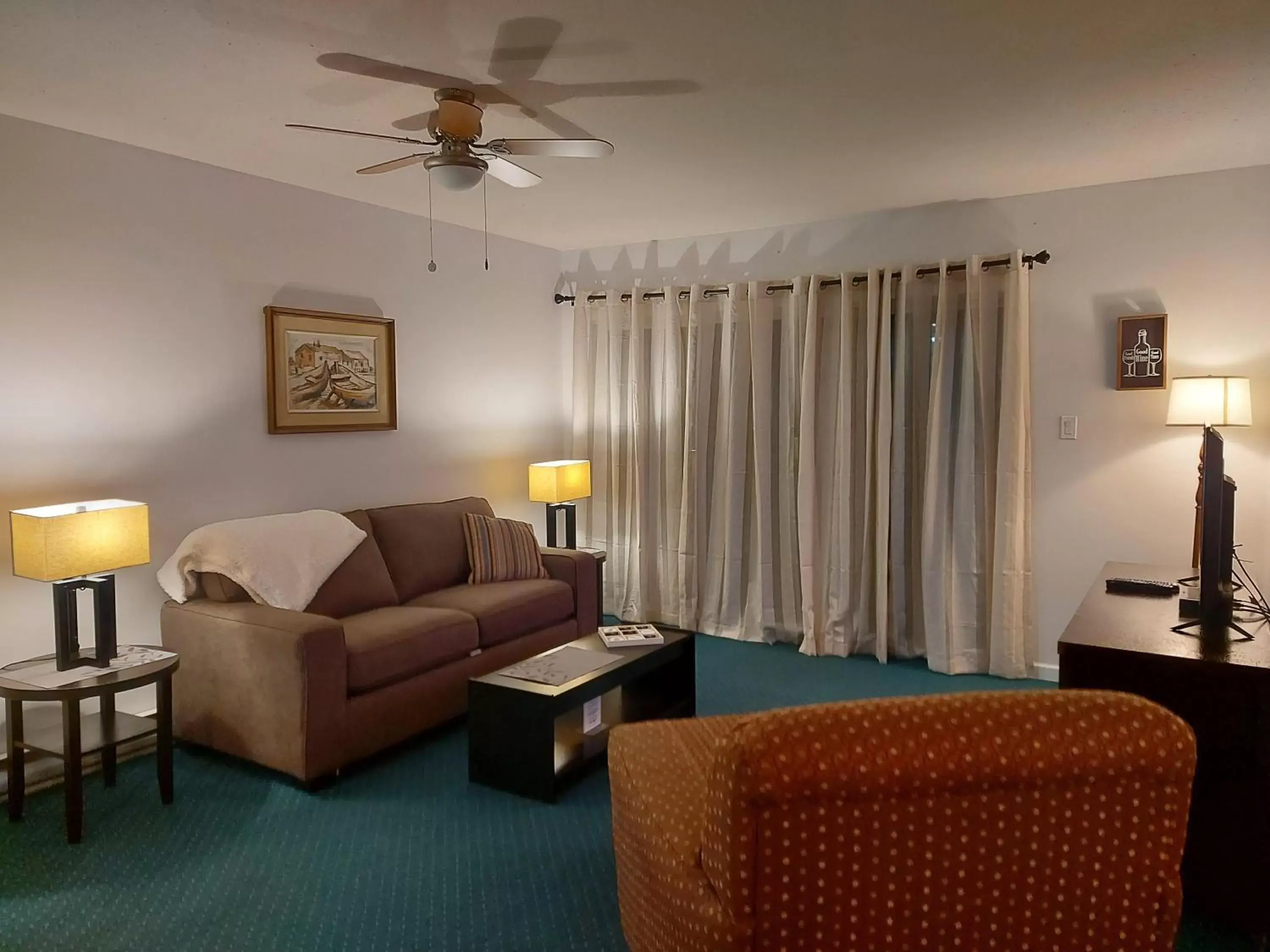 Living room in Richter Pass Beach Resort Living room in Richter Pass Beach Resort