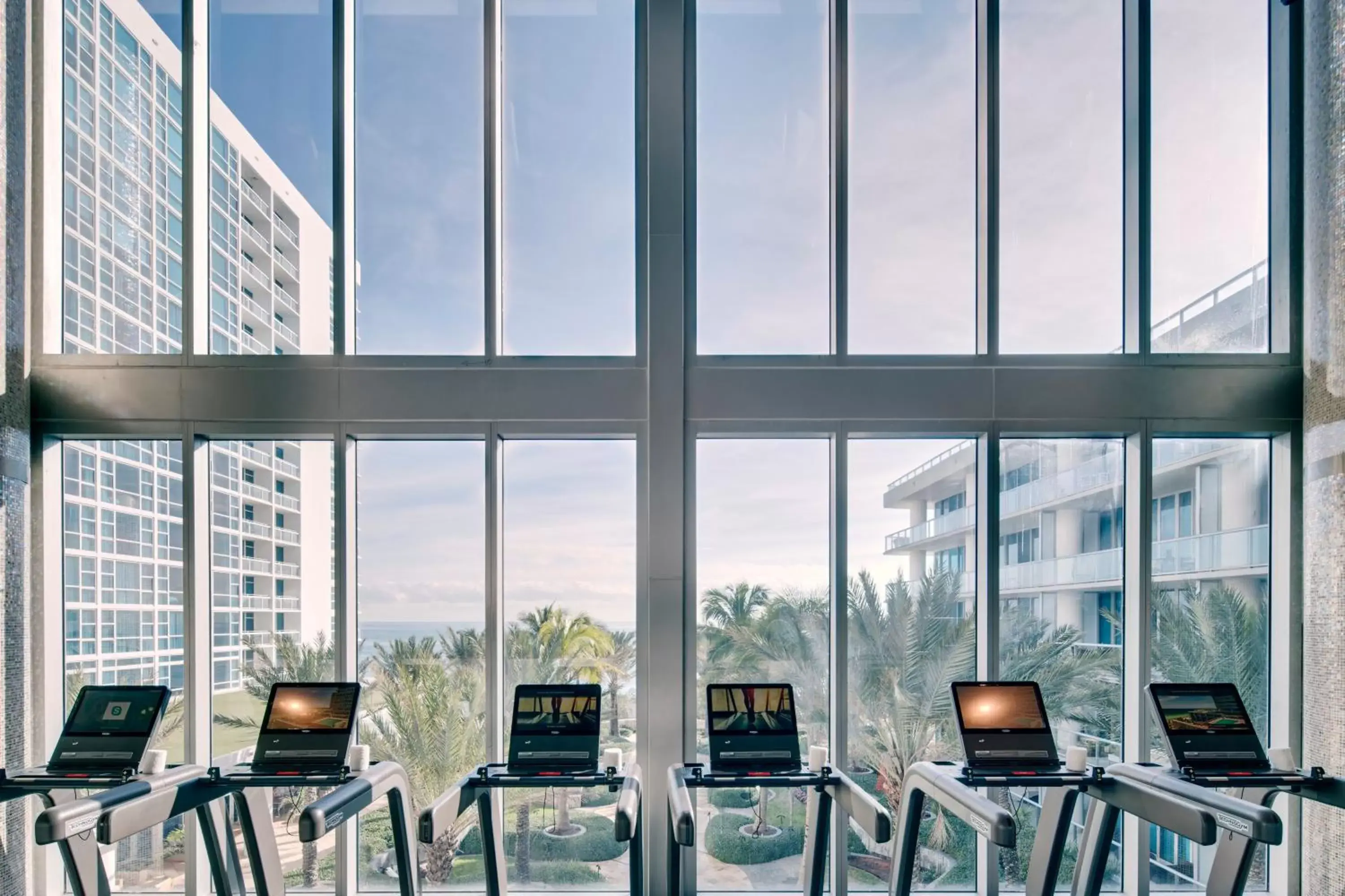 Fitness centre/facilities in Carillon Miami Wellness Resort