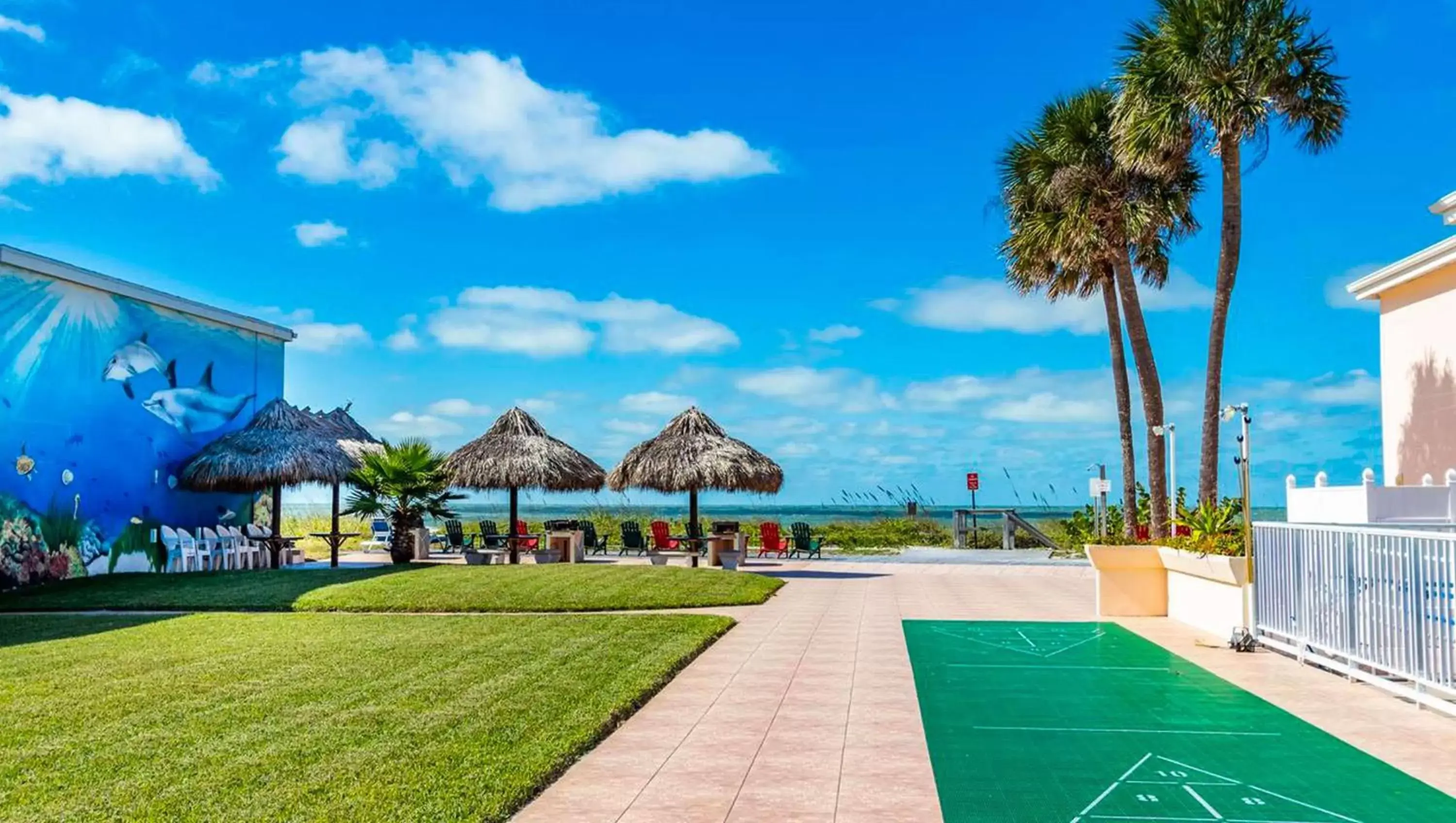 Property building, Swimming Pool in Belleair Beach Resort Motel