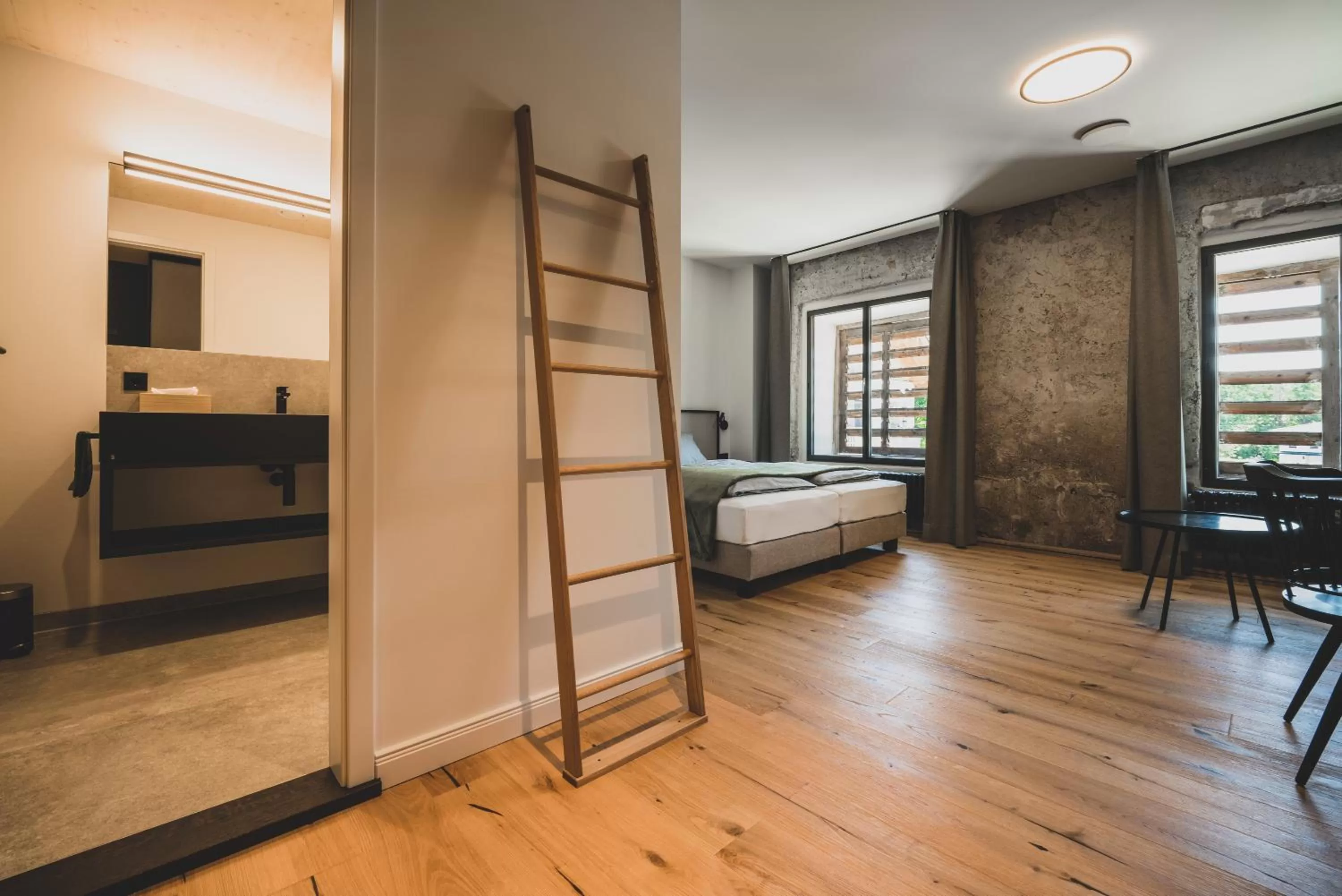 Photo of the whole room, Bed in LANDHOTEL ALTE ZOLLSTATION- Historical Building