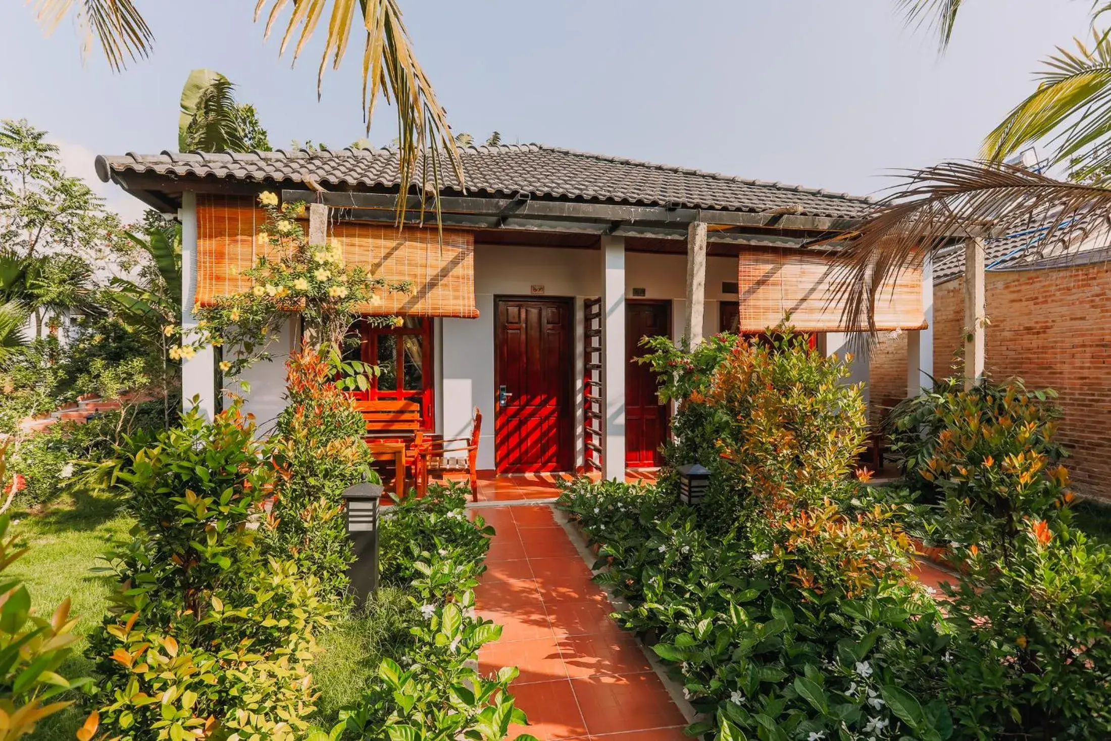 Deluxe Bungalow in Palm Hills Resort Deluxe Bungalow in Palm Hills Resort