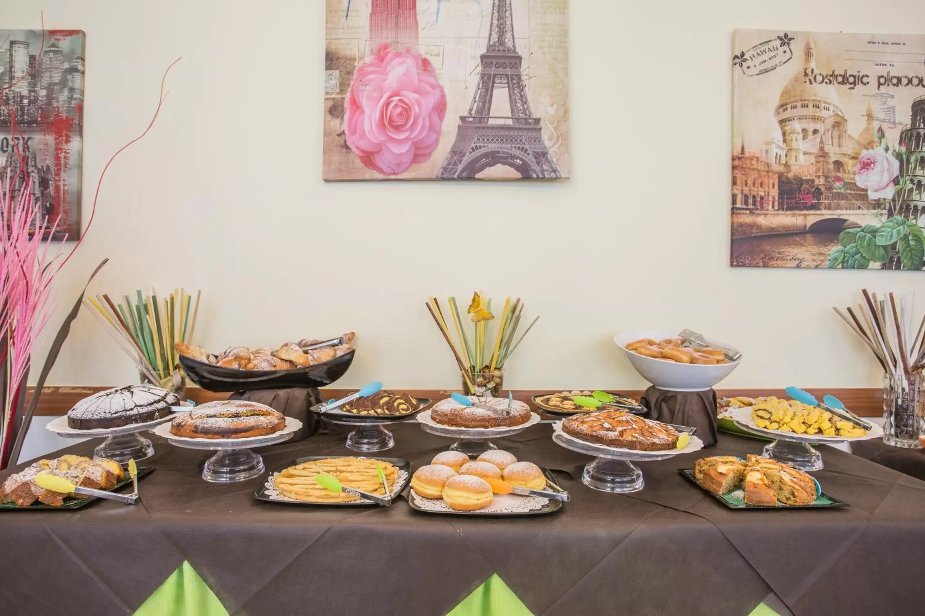 Continental breakfast in Hotel Sant'Angelo