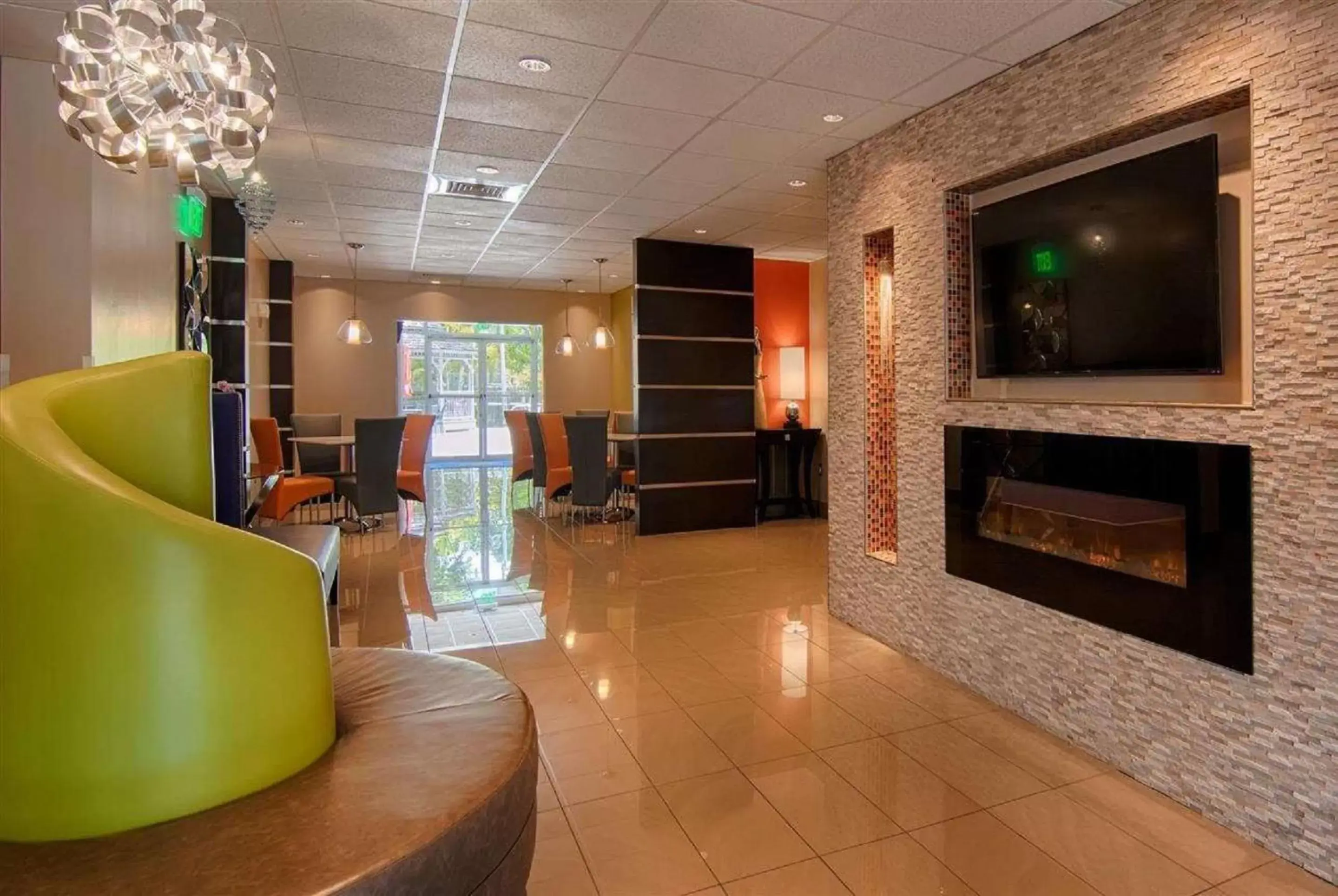 Lobby or reception, Lobby/Reception in Days Inn & Suites by Wyndham Bonita Springs North Naples
