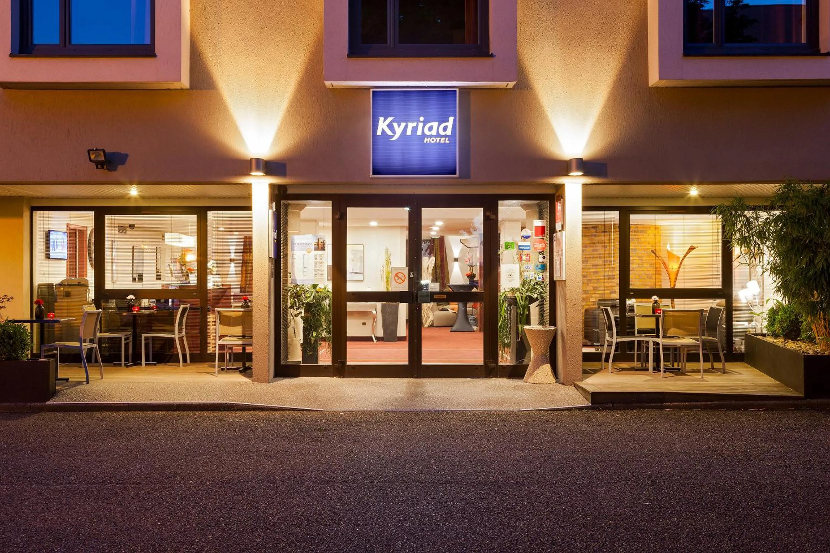 Facade/entrance in Kyriad Hotel Strasbourg Lingolsheim
