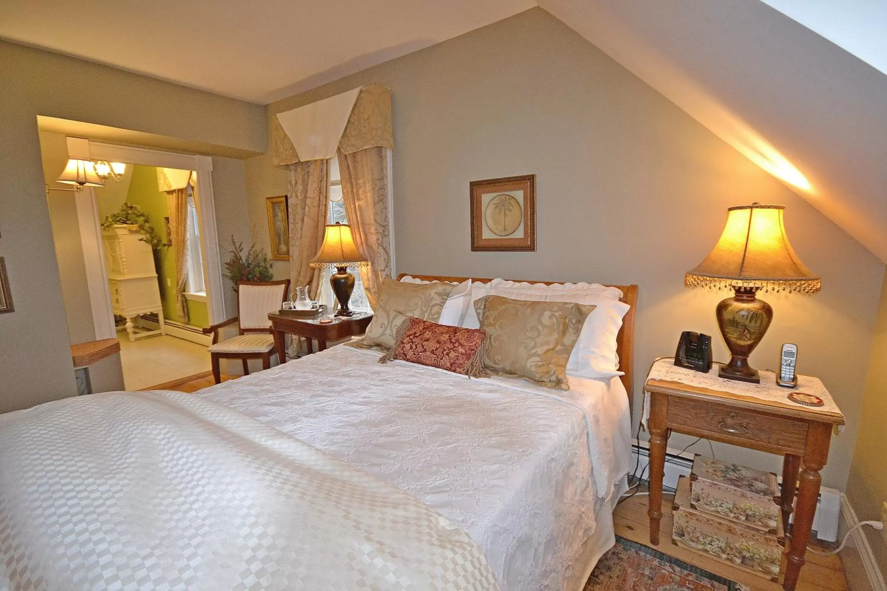 Bed in Briarwood Bed & Breakfast