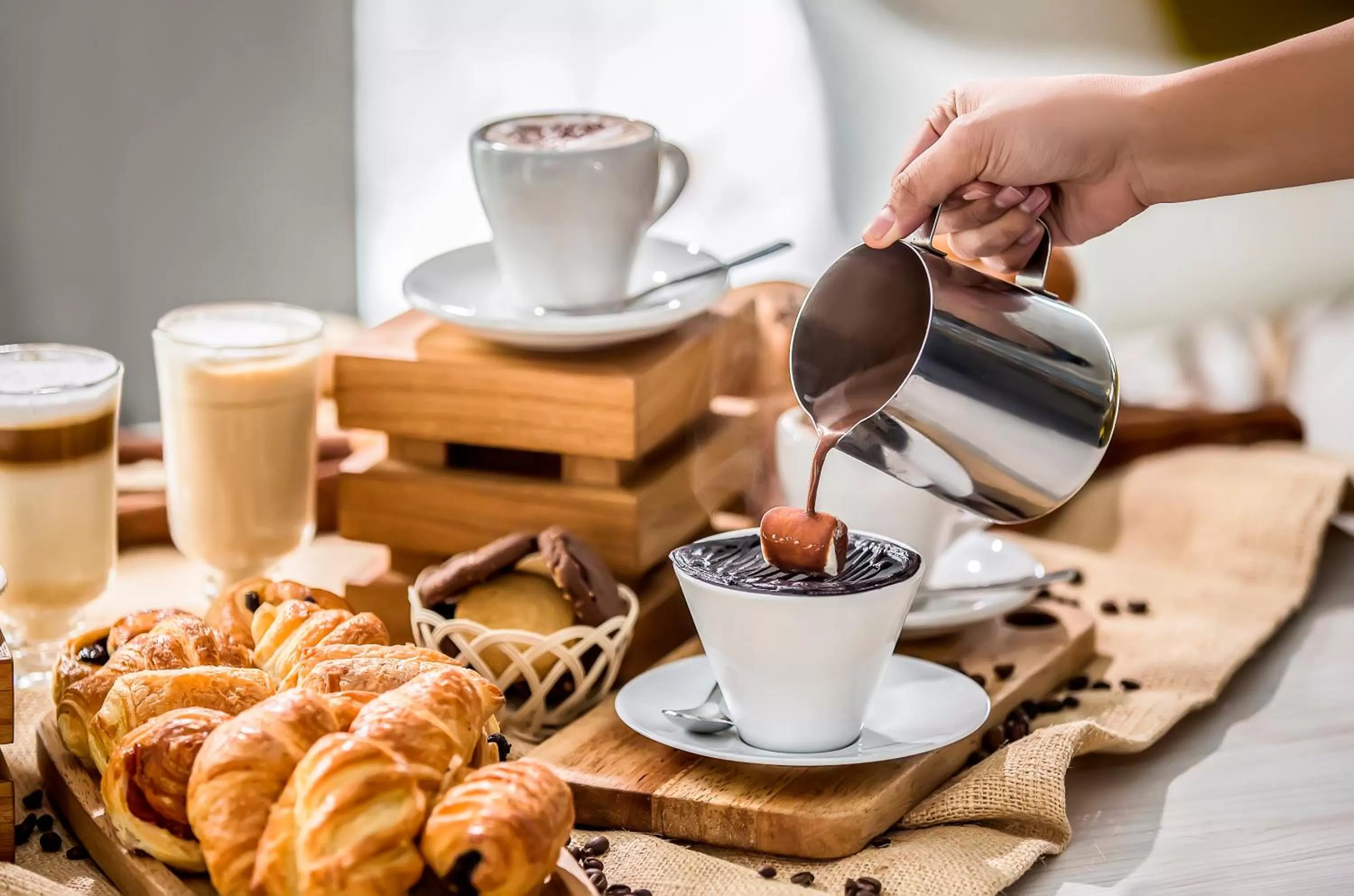 Food and drinks in KHAS Malioboro Hotel