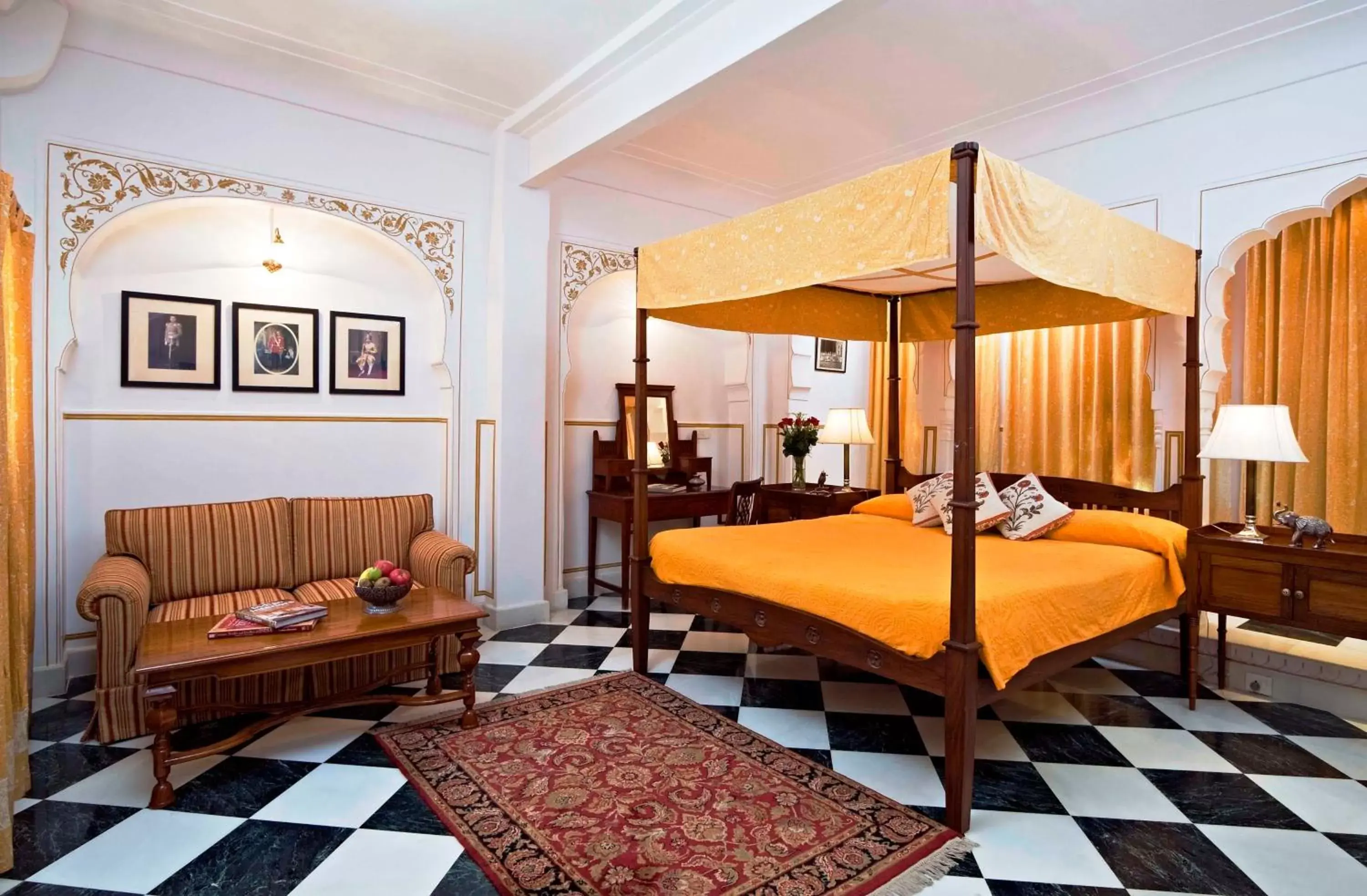 Photo of the whole room, Bed in Samode Haveli Photo of the whole room, Bed in Samode Haveli