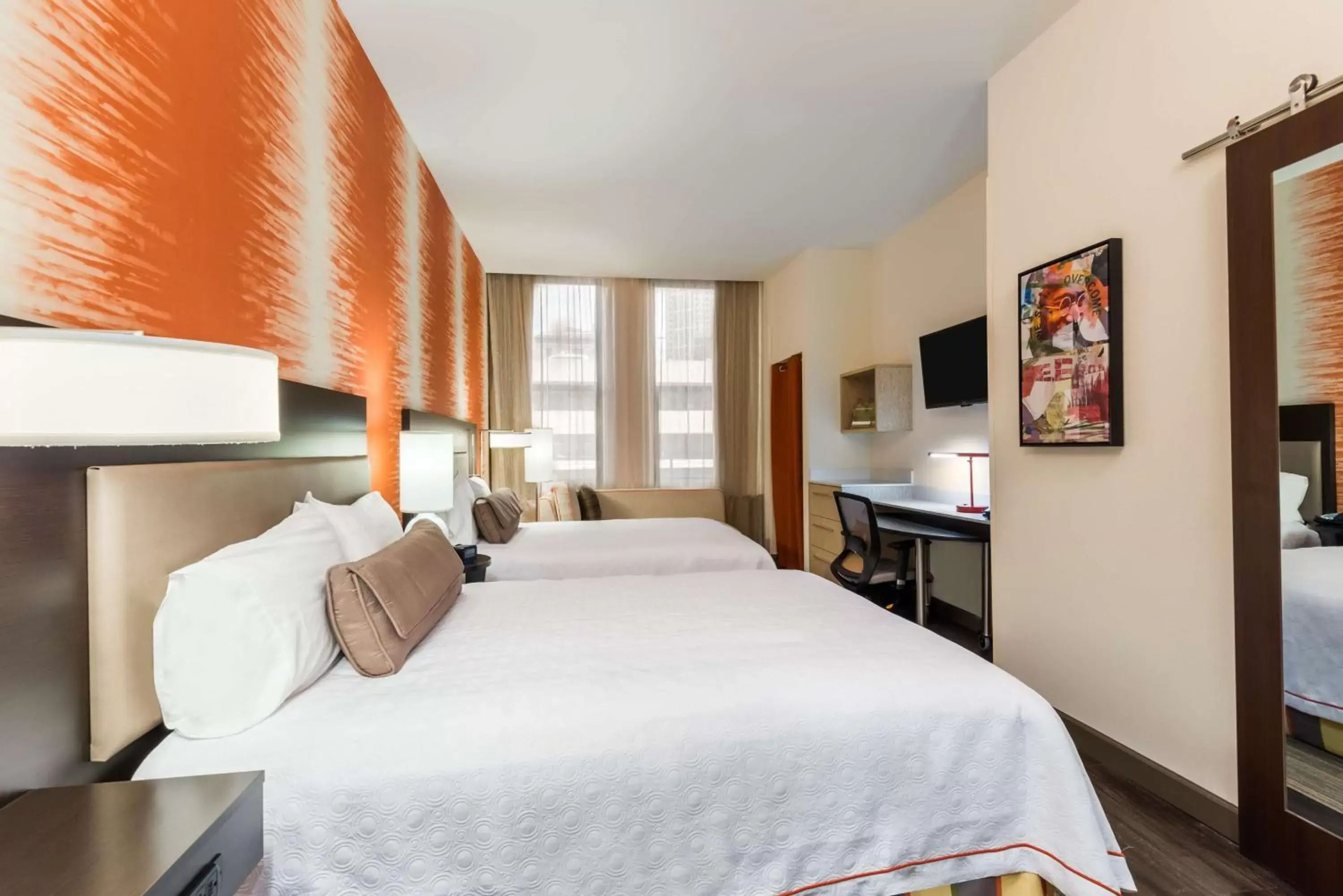 Bed in Home2 Suites by Hilton Atlanta Downtown