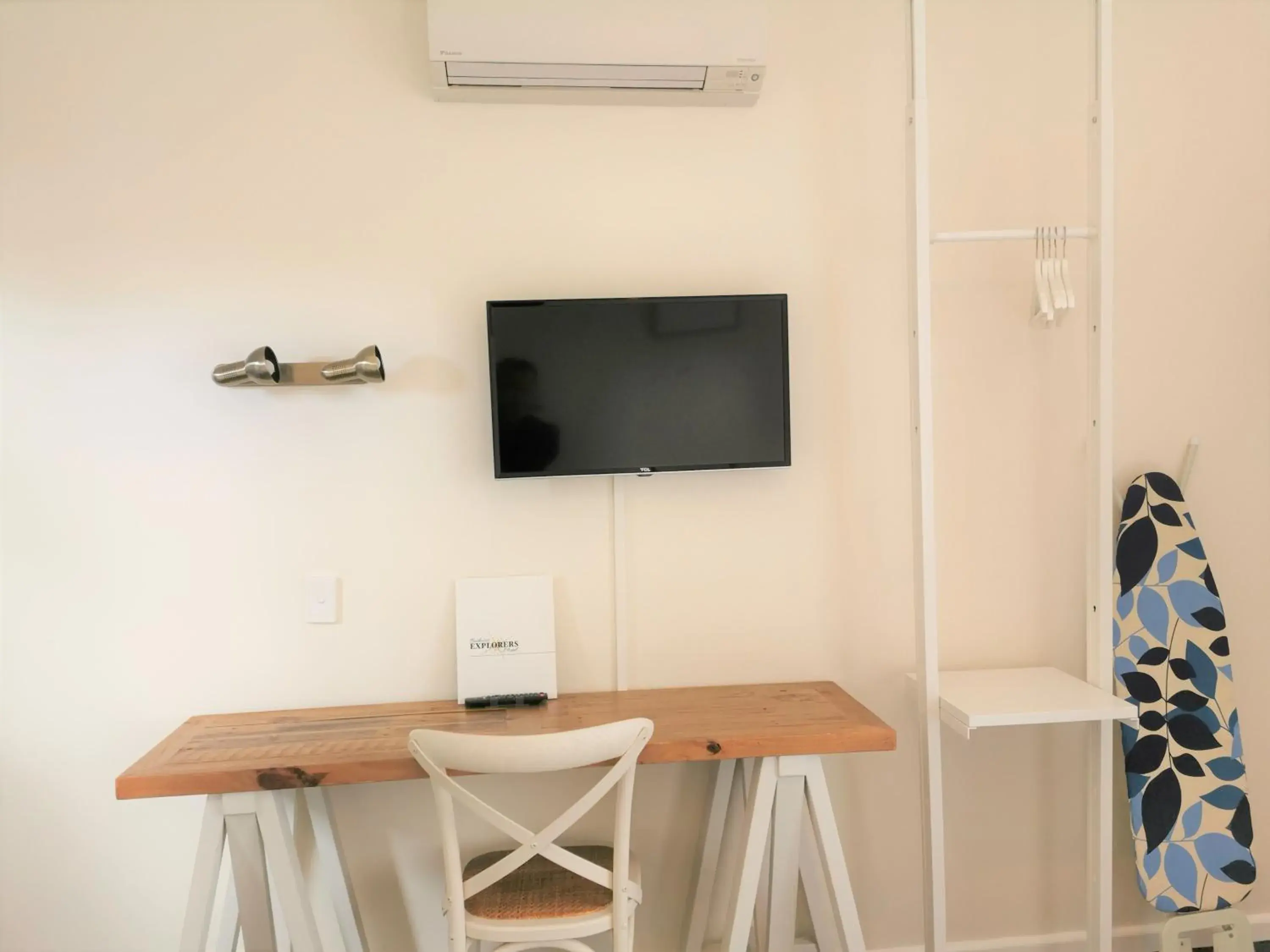 Standard Twin Room in Bathurst Explorers Motel Standard Twin Room in Bathurst Explorers Motel