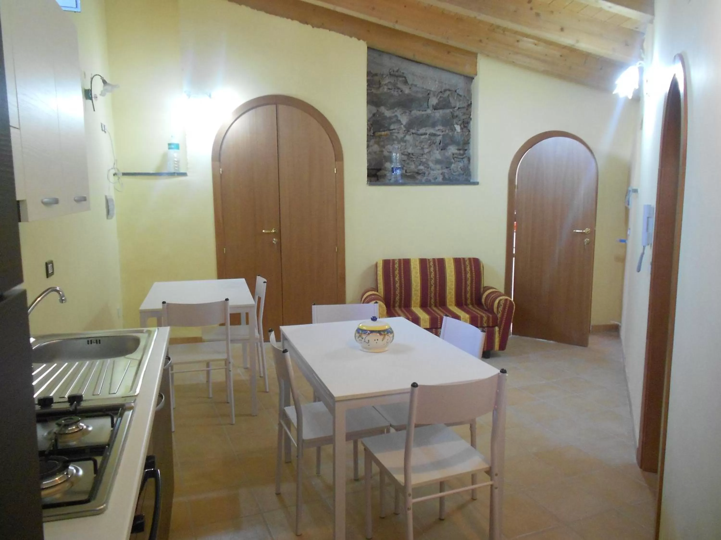 Dining area in B&B Da Rosa