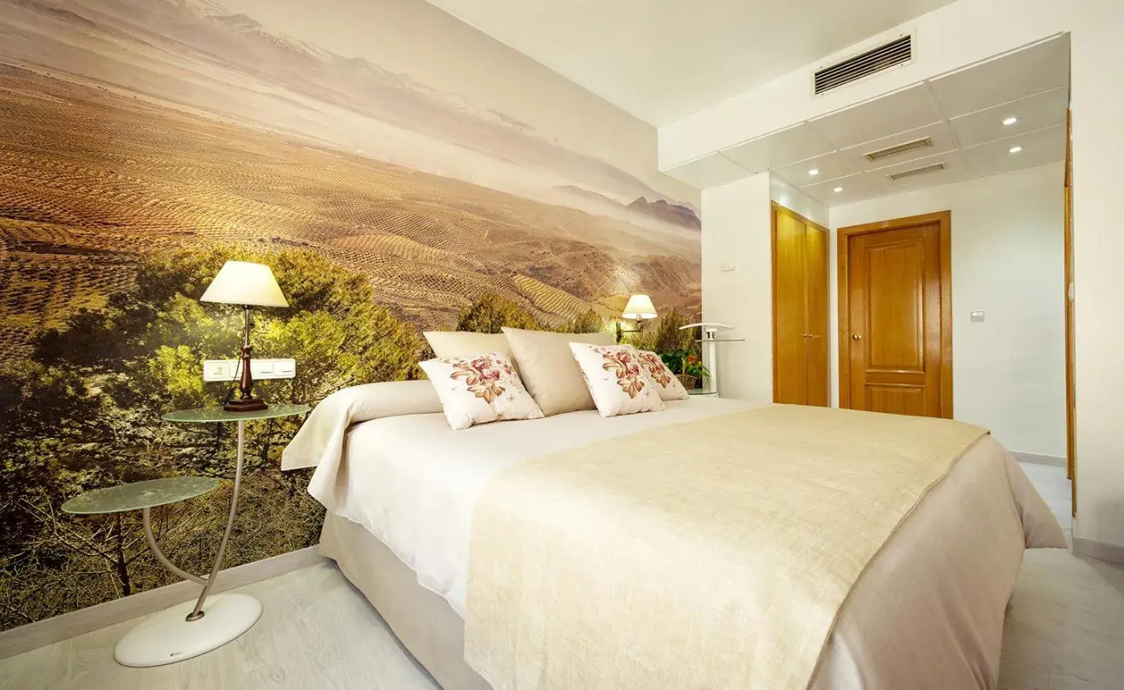 Bed in Hotel Torrepalma