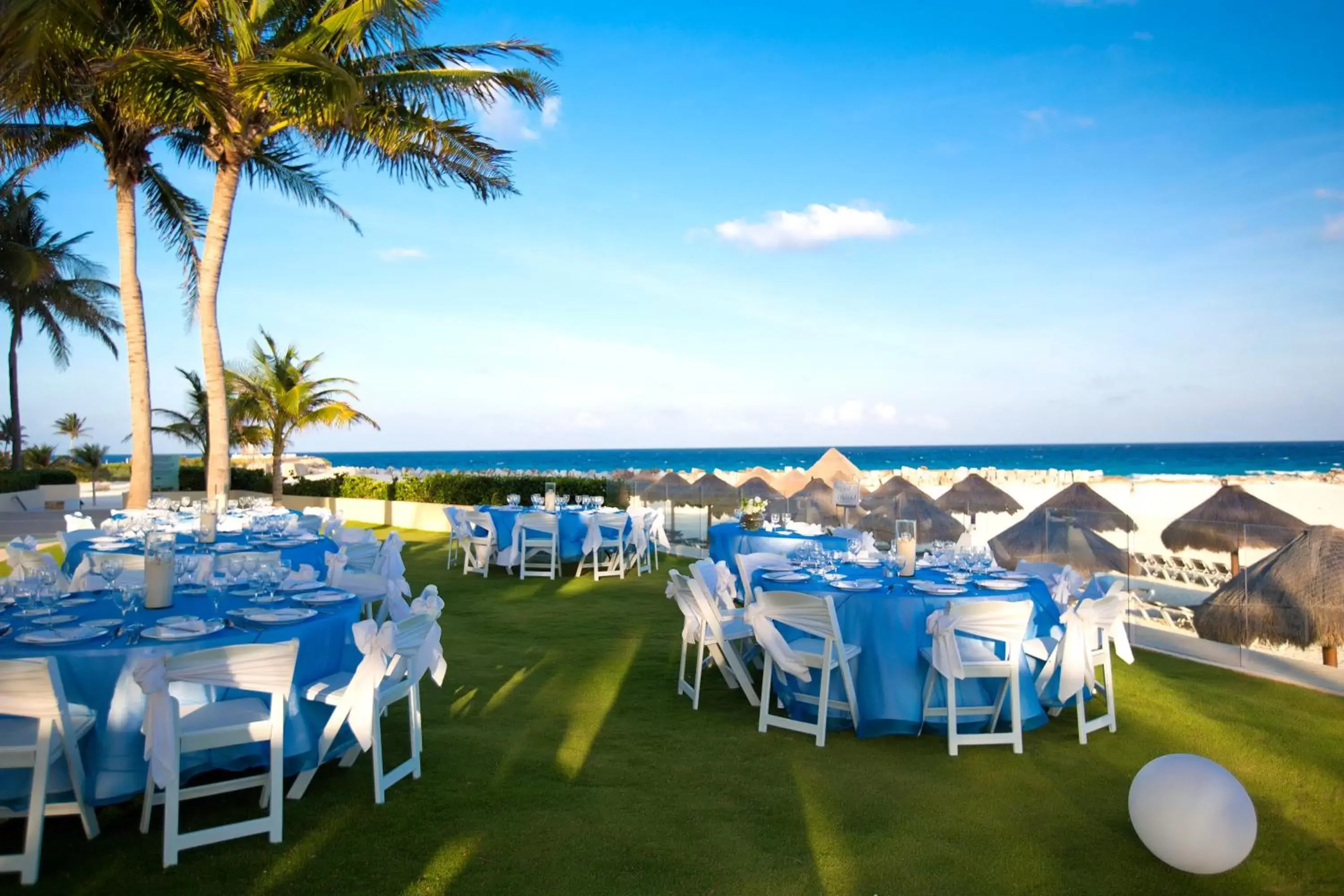 Banquet/Function facilities, Banquet Facilities in Krystal Grand Cancun