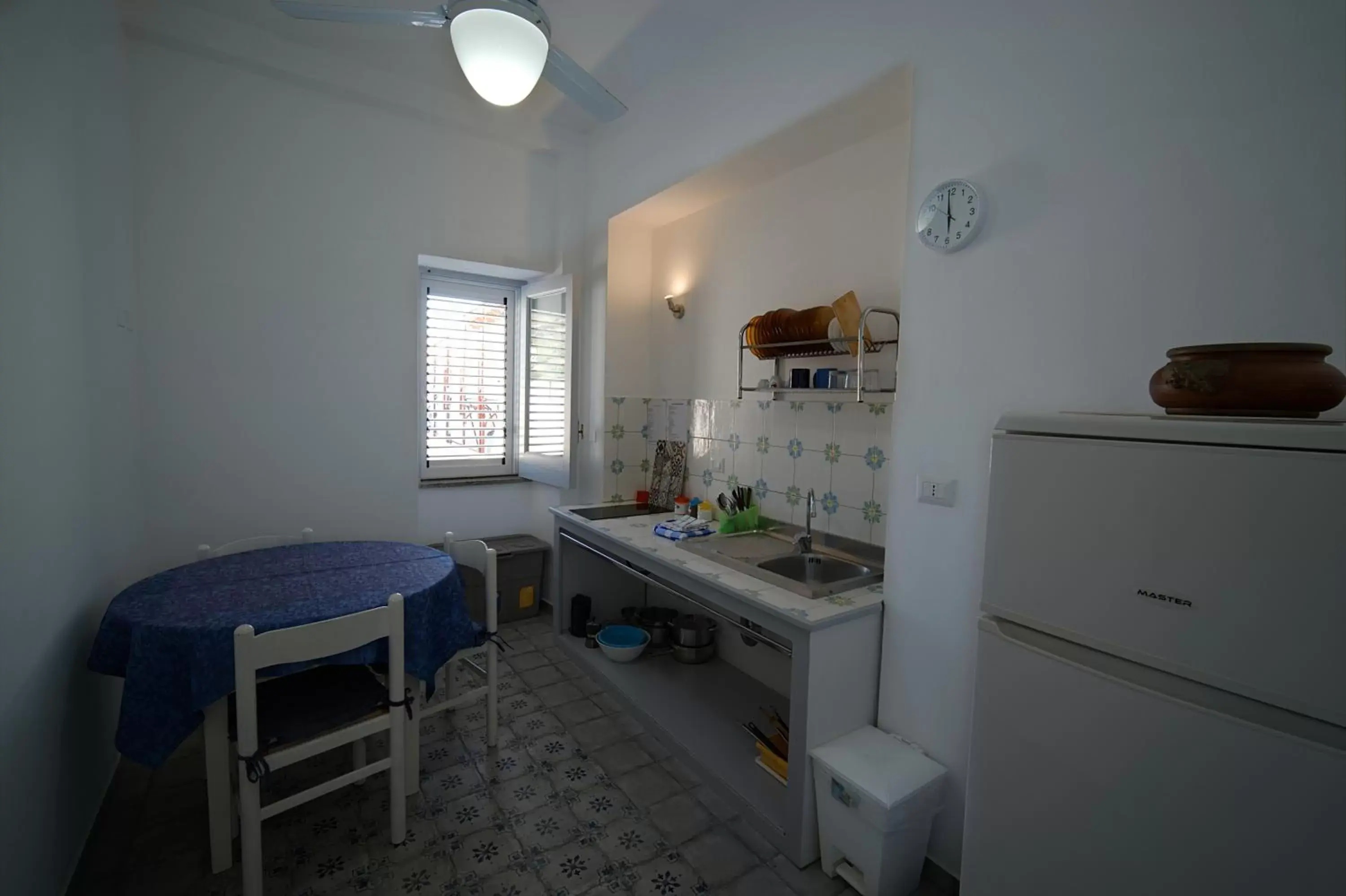 Kitchen or kitchenette, Kitchen/Kitchenette in Lo Nardo Accommodation