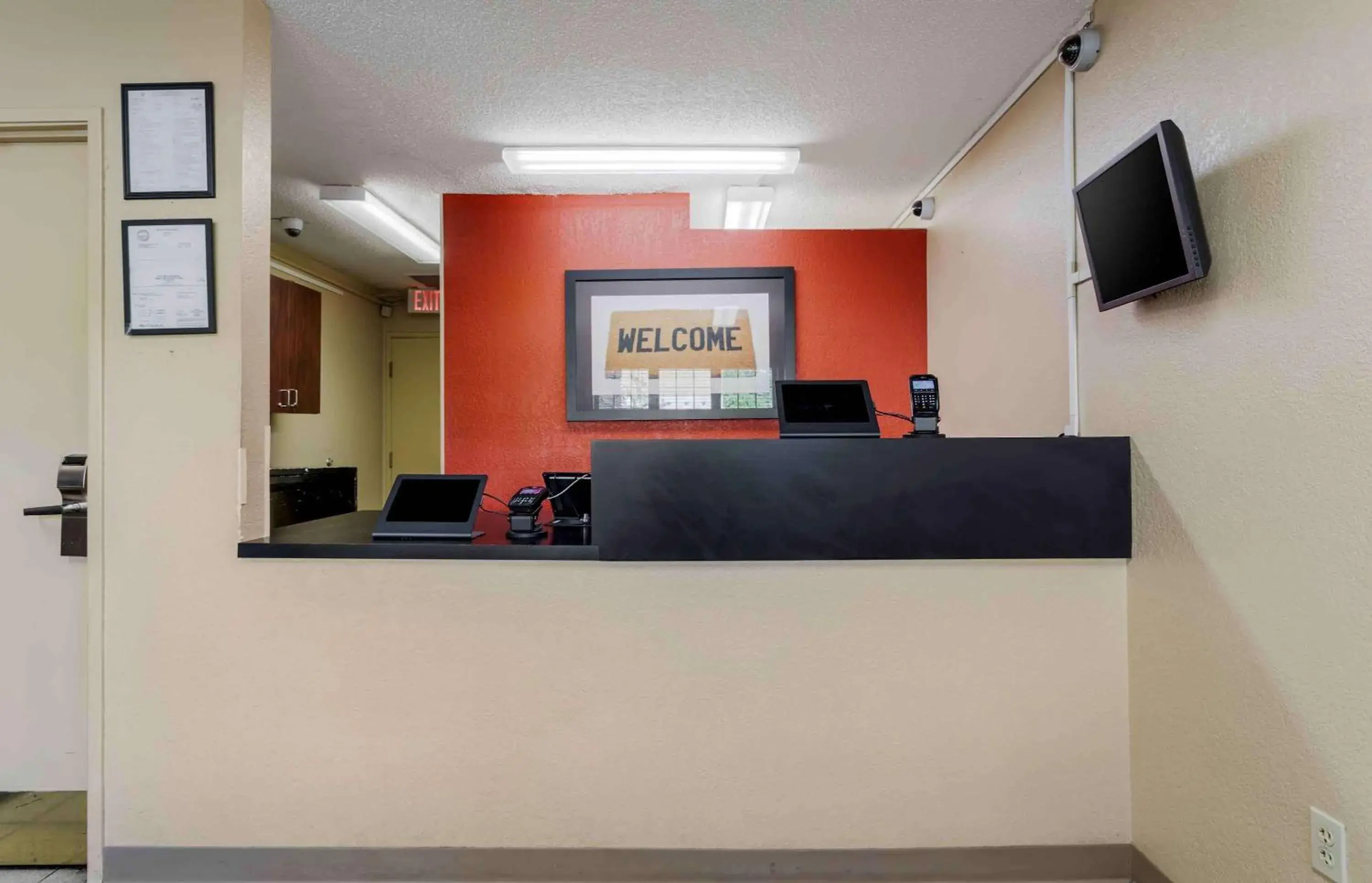 Lobby or reception, Lobby/Reception in Extended Stay America Suites - Greensboro - Wendover Ave - Big Tree Way