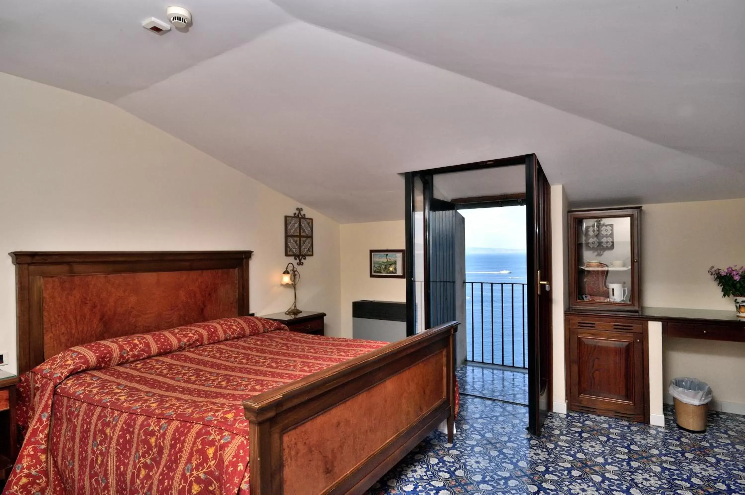 Photo of the whole room, Bed in Hotel La Tonnarella