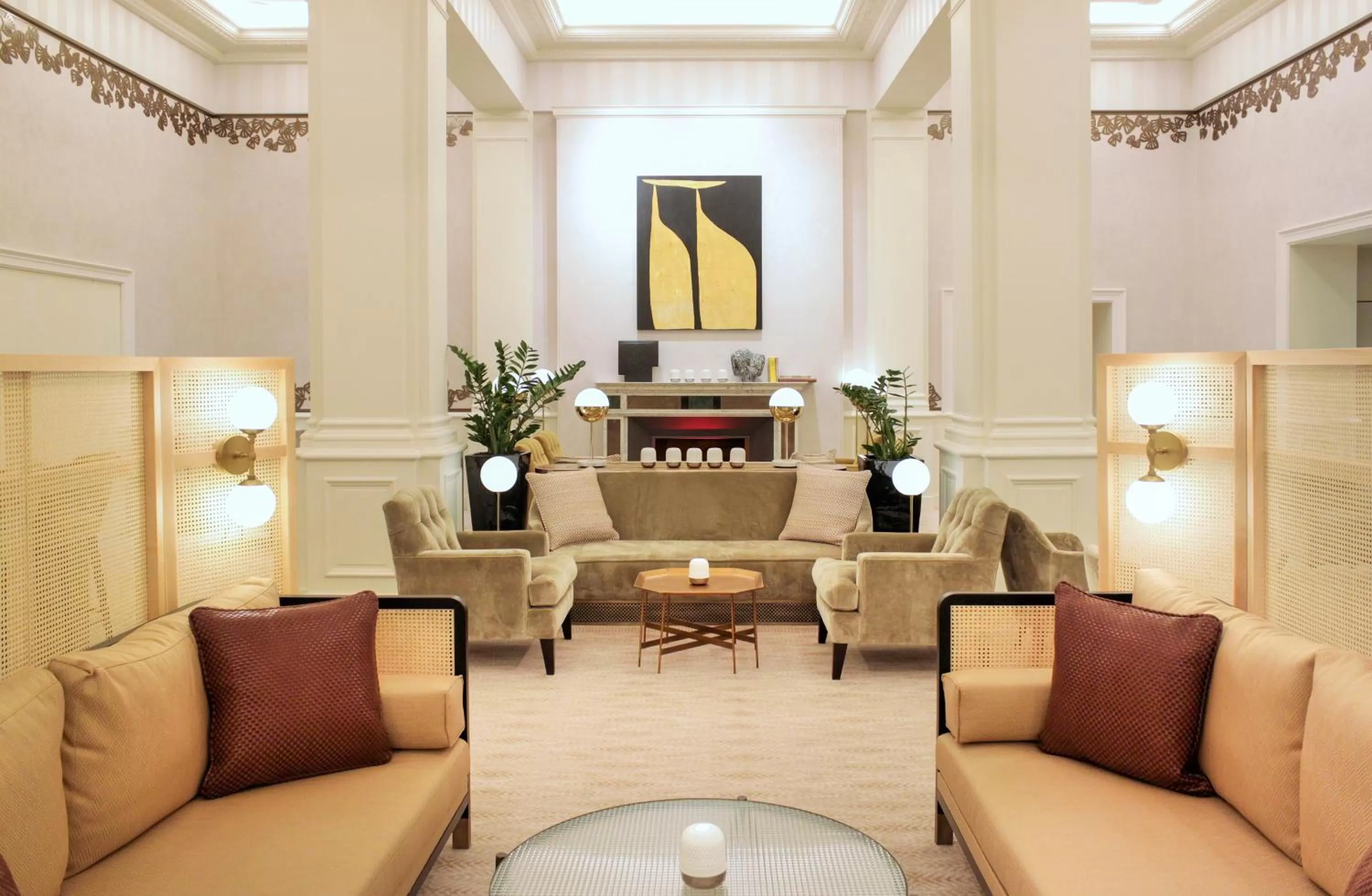 Lounge or bar in Sofitel Le Scribe Paris Opera